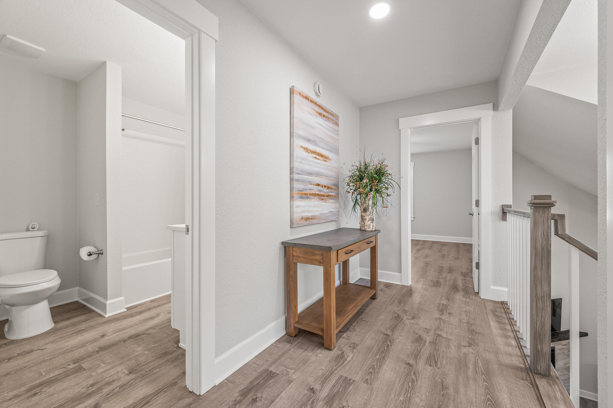 LANTERN RIDGE - Residential