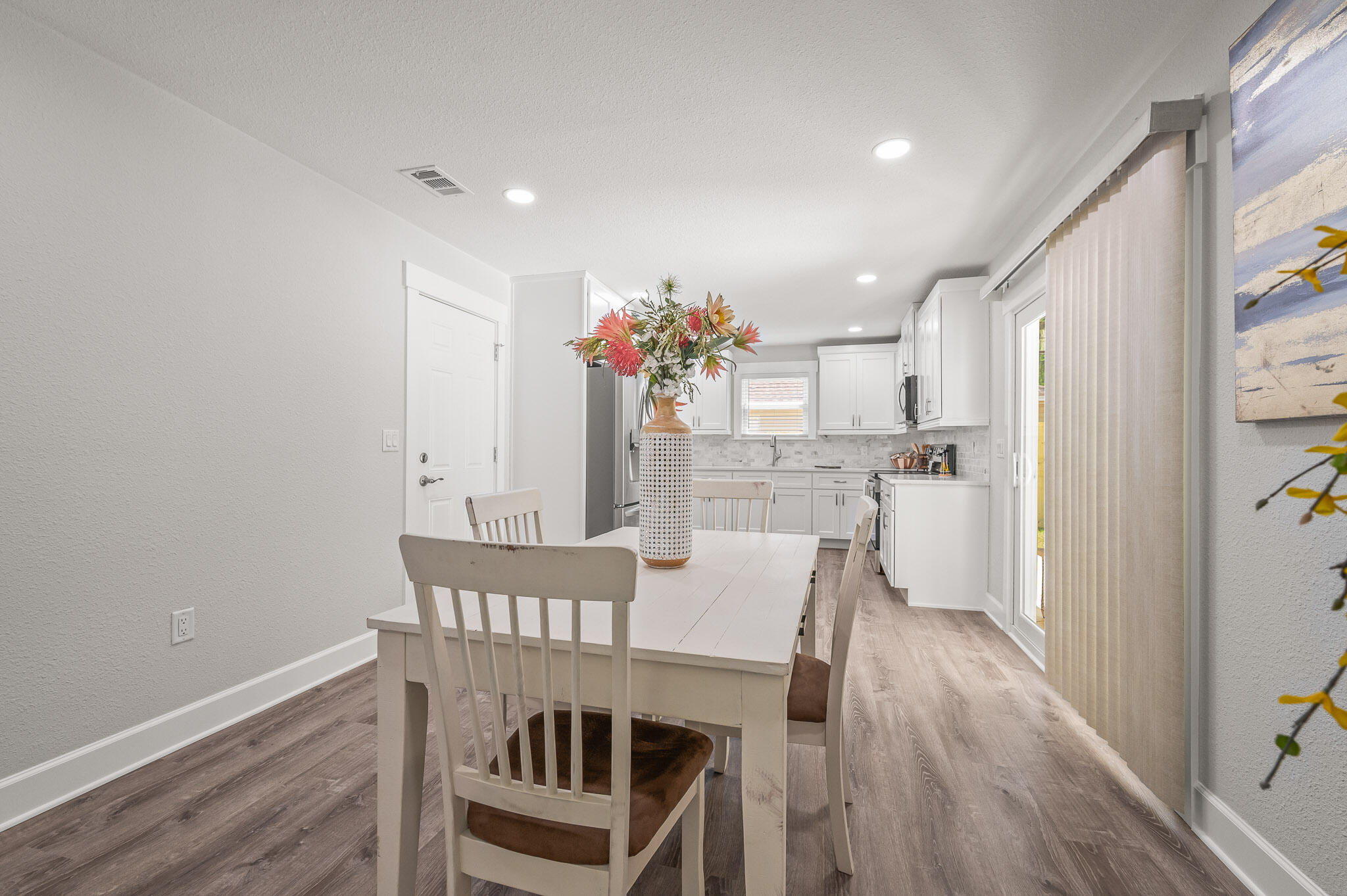 LANTERN RIDGE - Residential