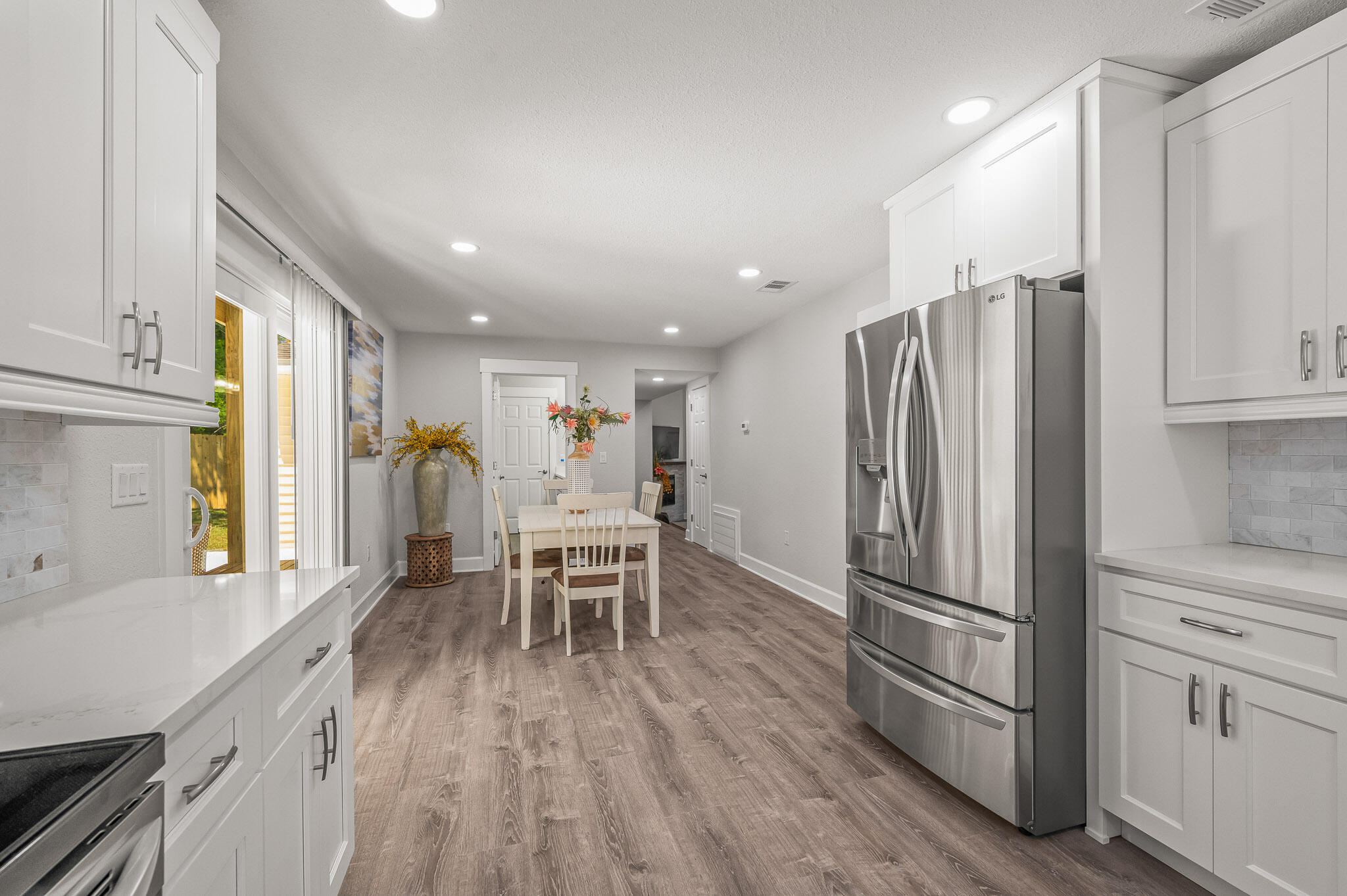 LANTERN RIDGE - Residential