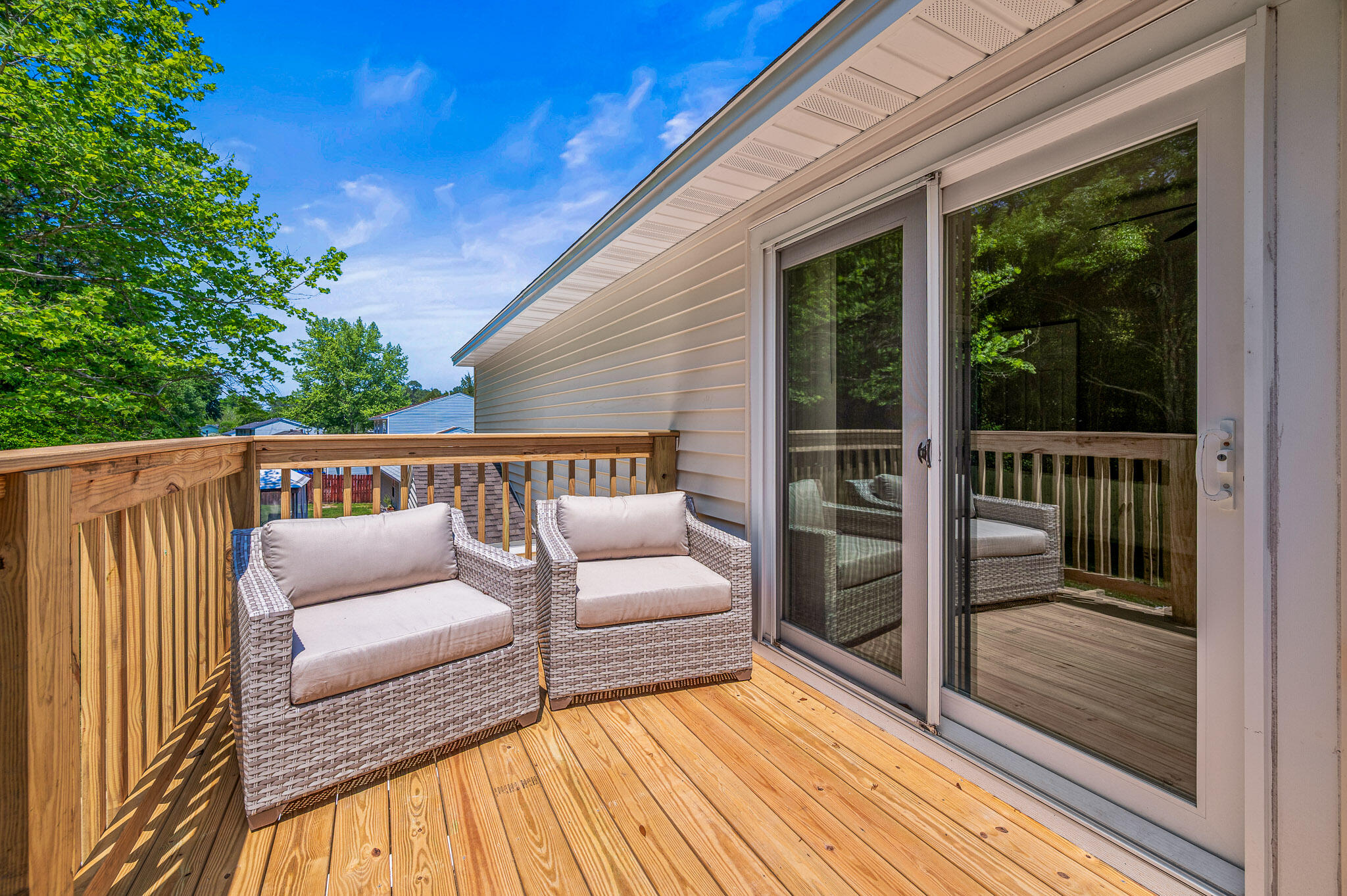 LANTERN RIDGE - Residential