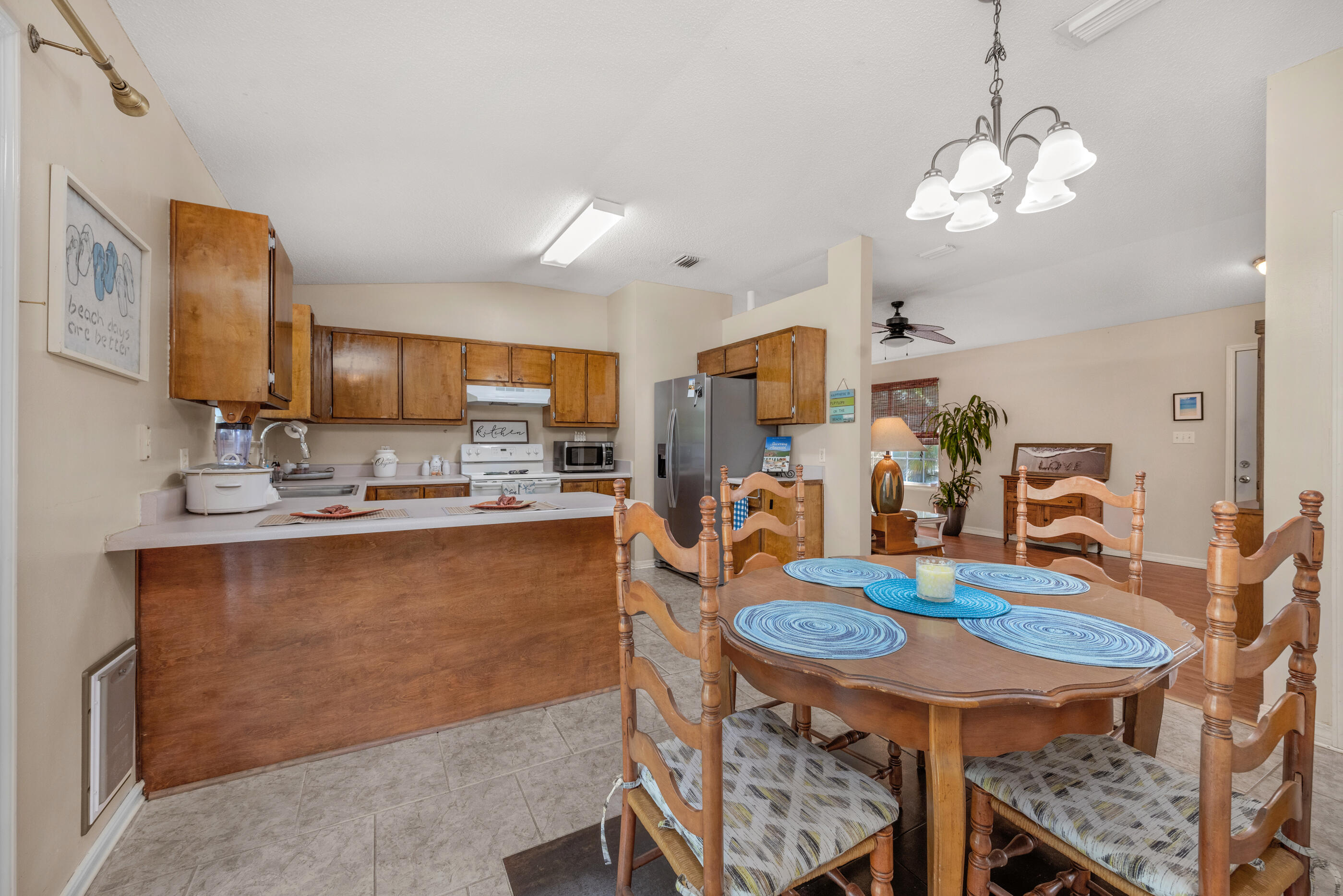 TURKEY-CREEK ESTATES - Residential