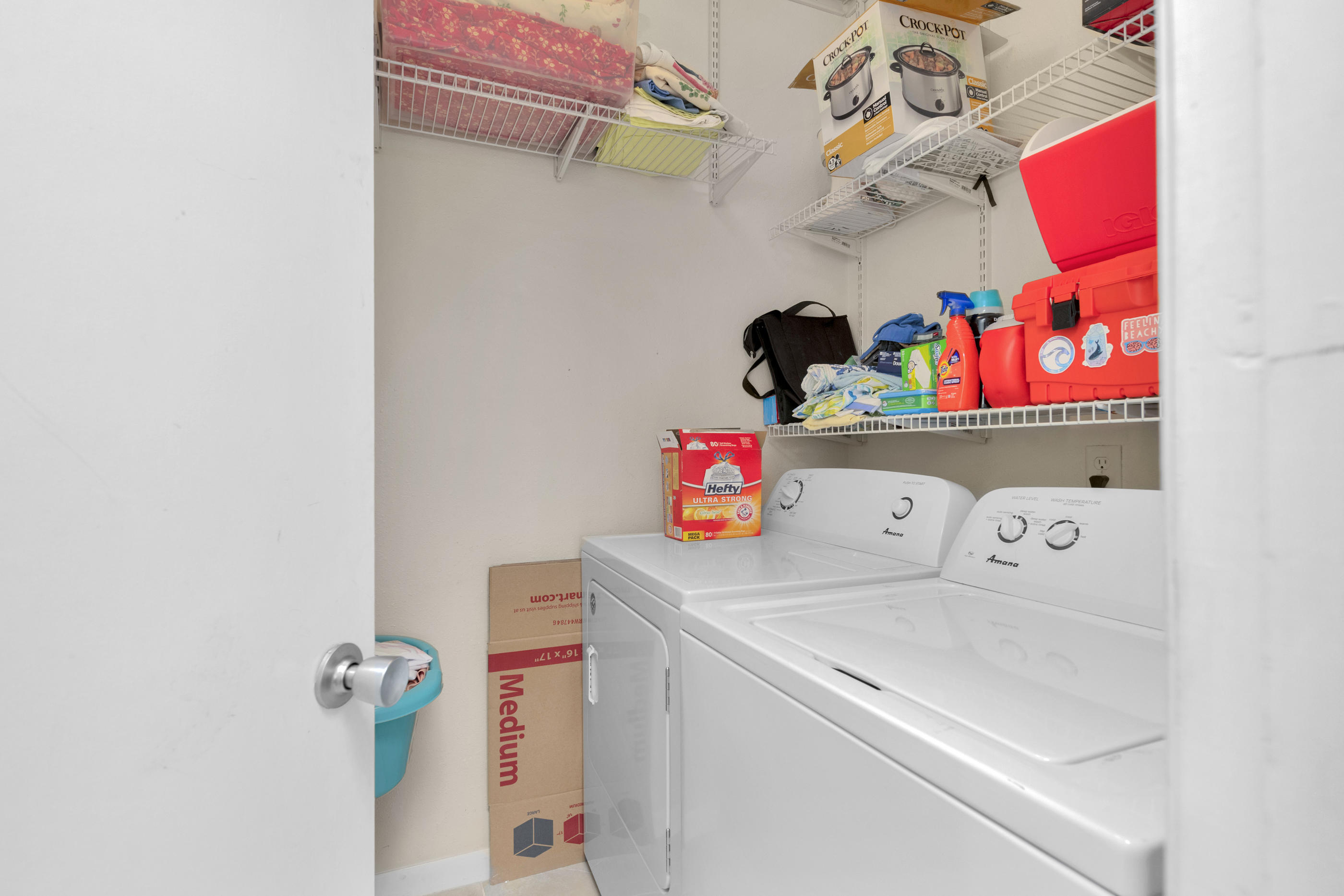 PALM COURT YACHT CLUB - Residential