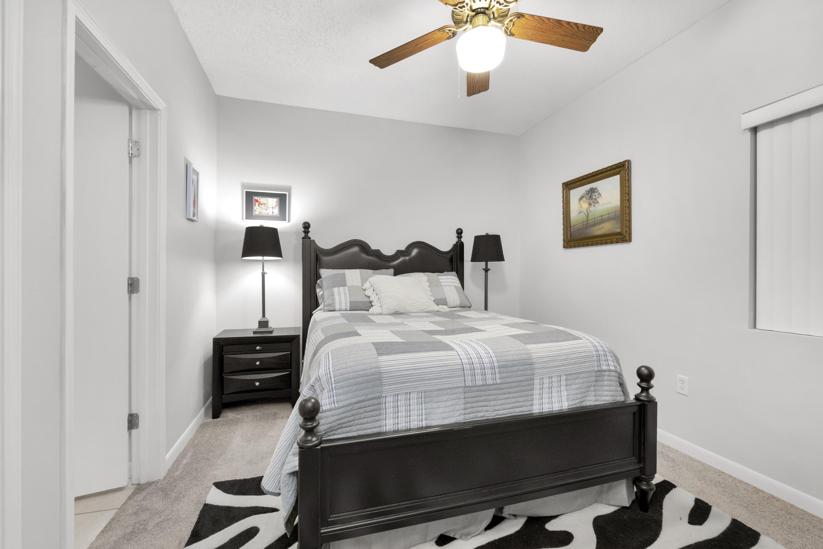 PALM COURT YACHT CLUB - Residential