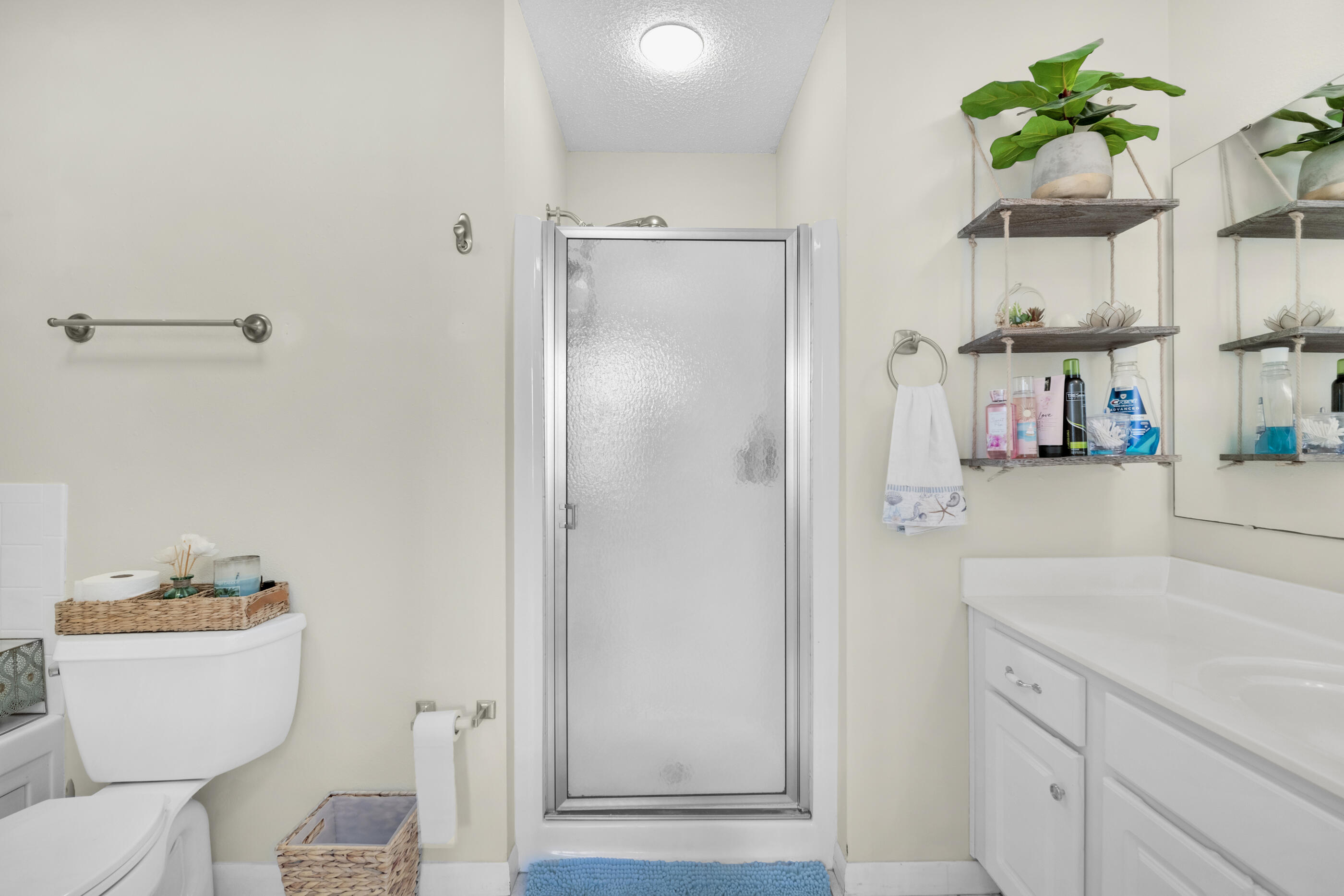 PALM COURT YACHT CLUB - Residential