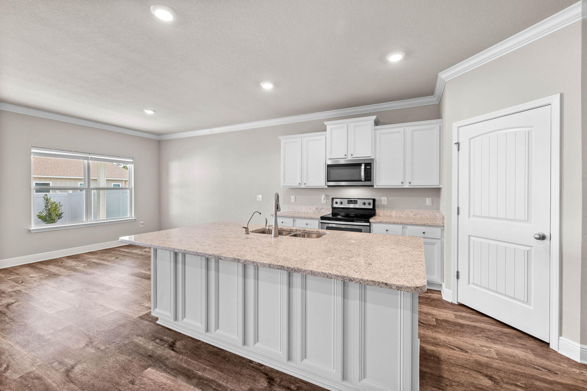 STONEGATE - Residential