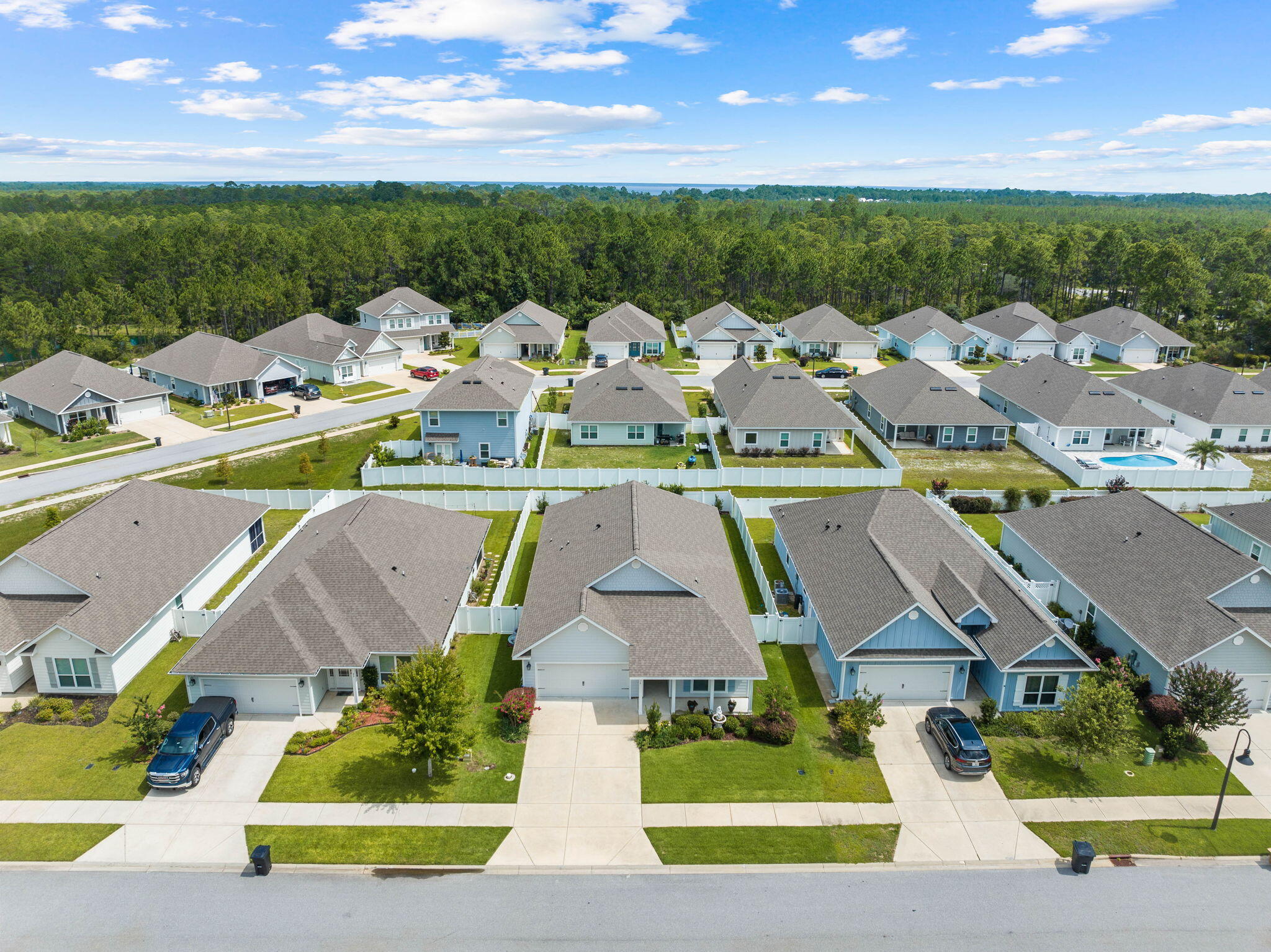 STONEGATE - Residential