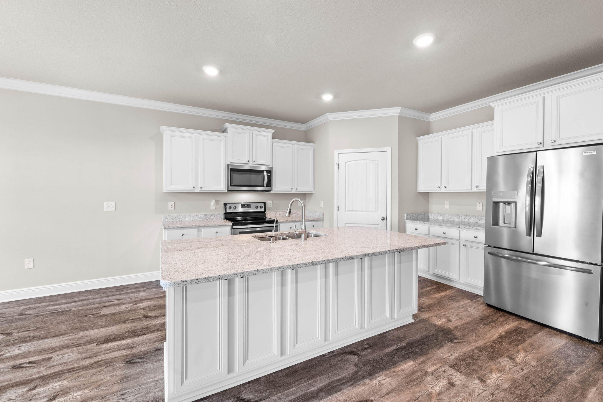 STONEGATE - Residential