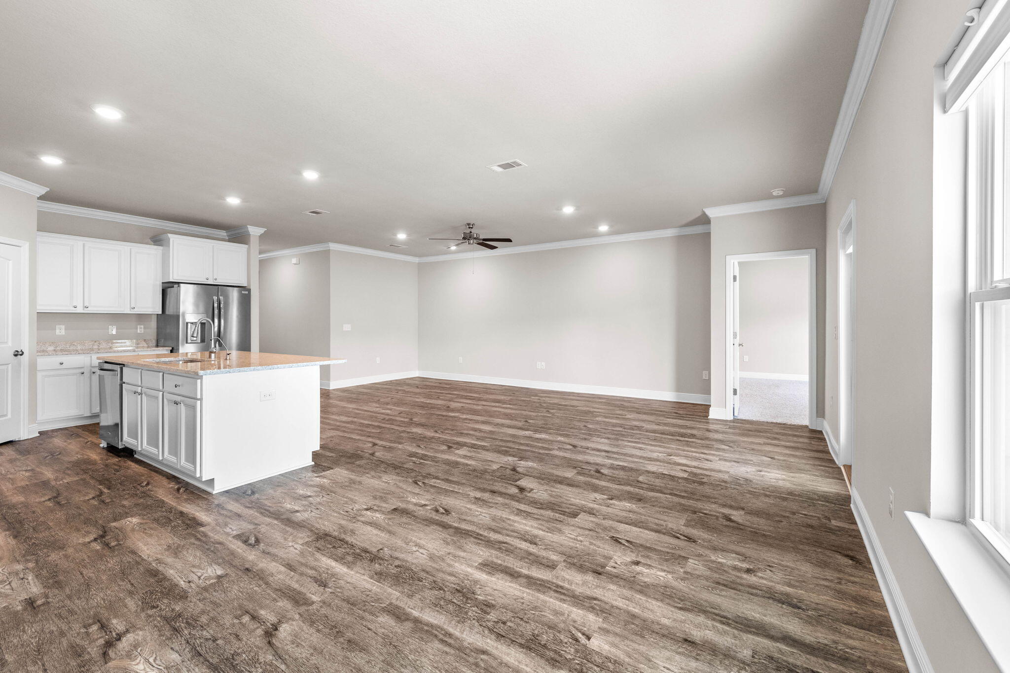 STONEGATE - Residential