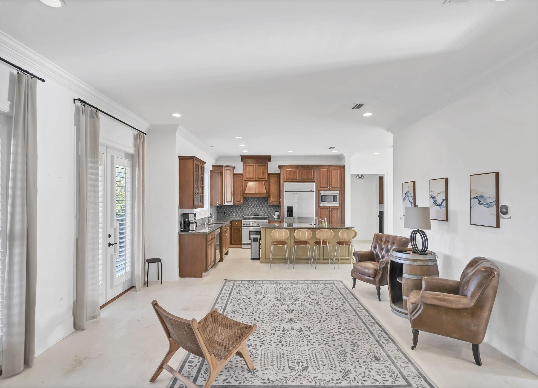 BURNT PINE - Residential