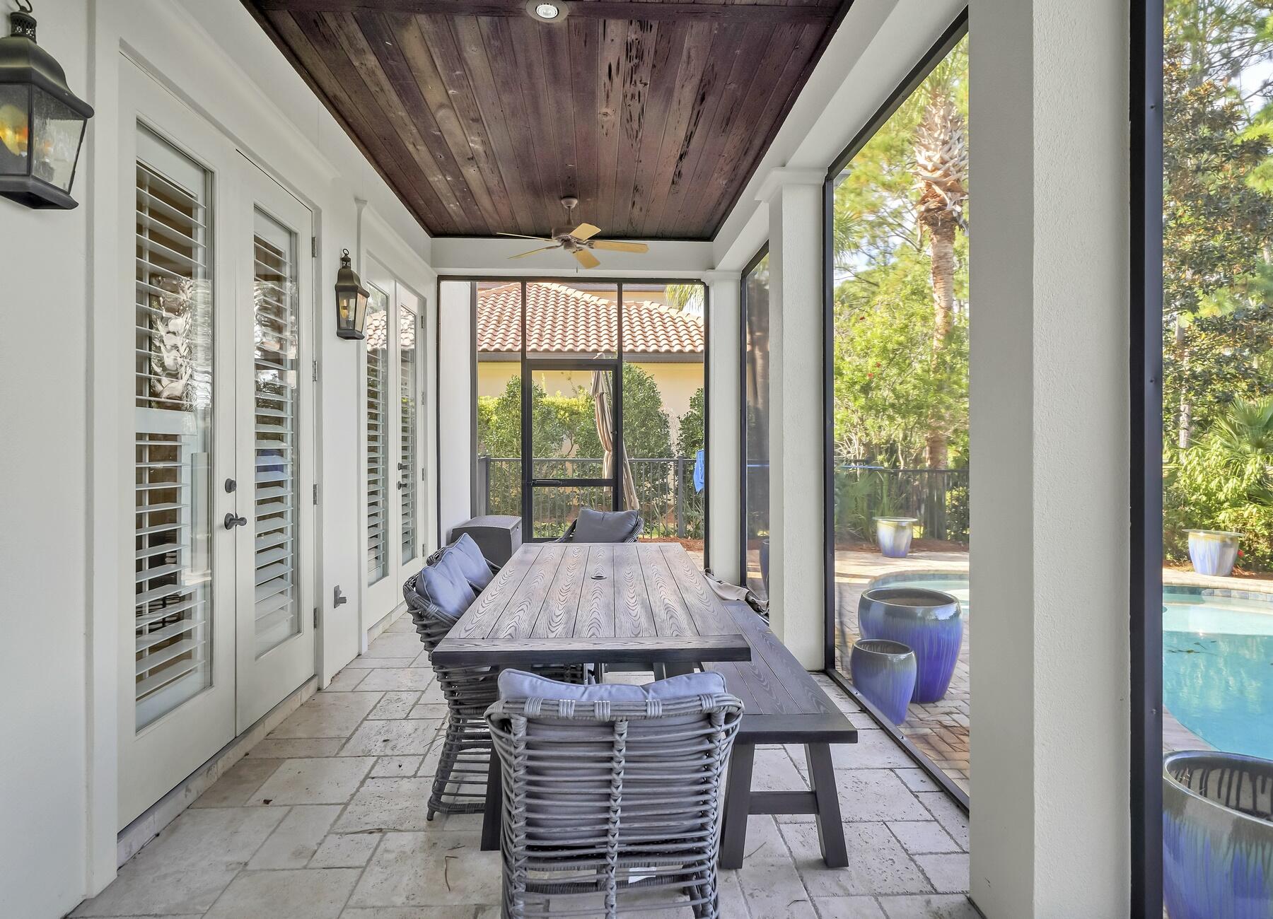 BURNT PINE - Residential