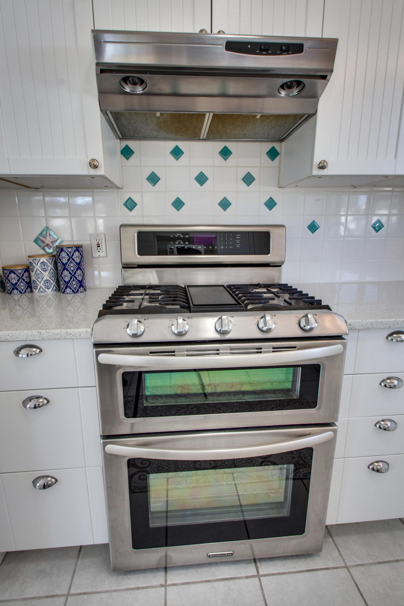 CRYSTAL BEACH COTTAGES PH 2 - Residential