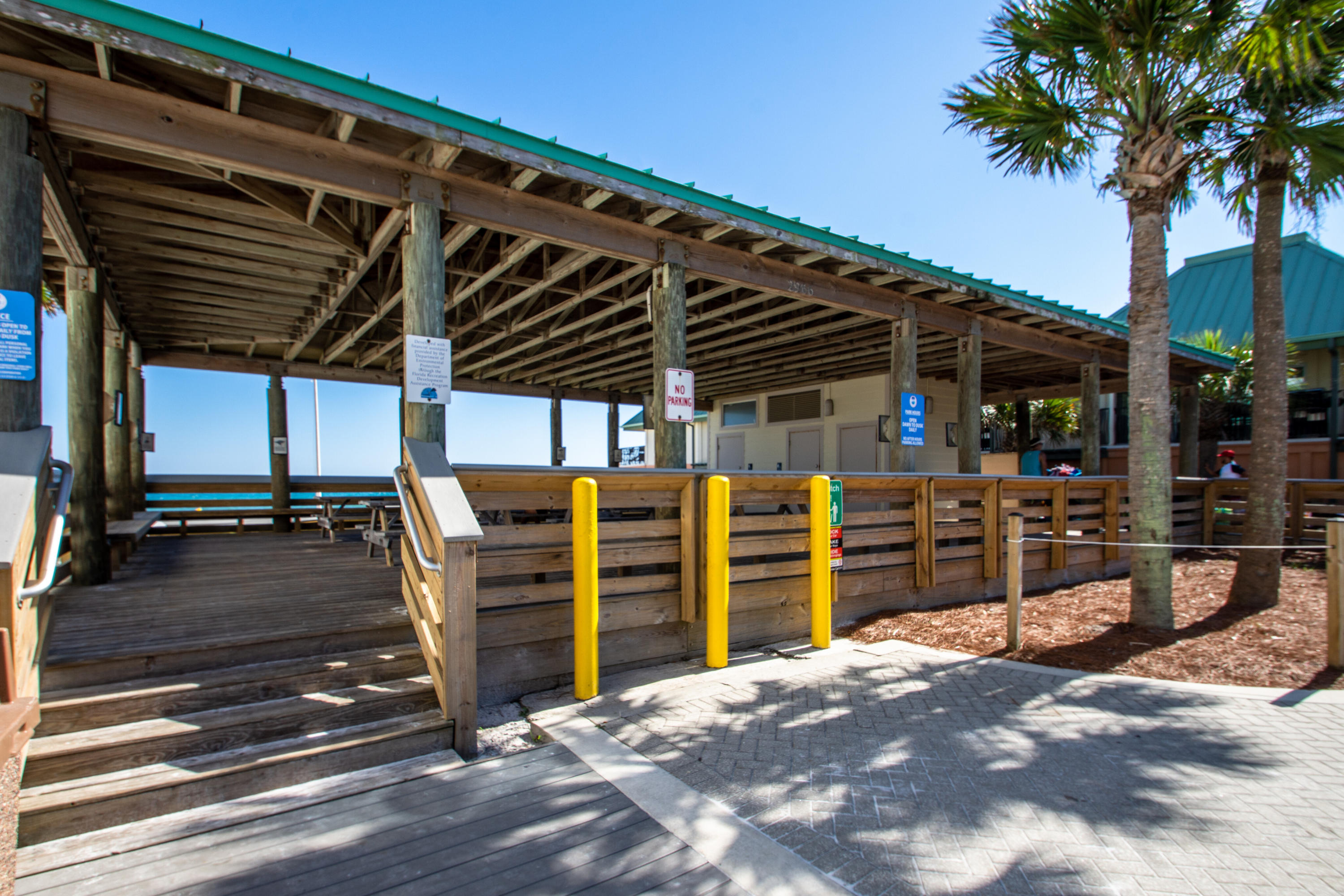 CRYSTAL BEACH COTTAGES PH 2 - Residential