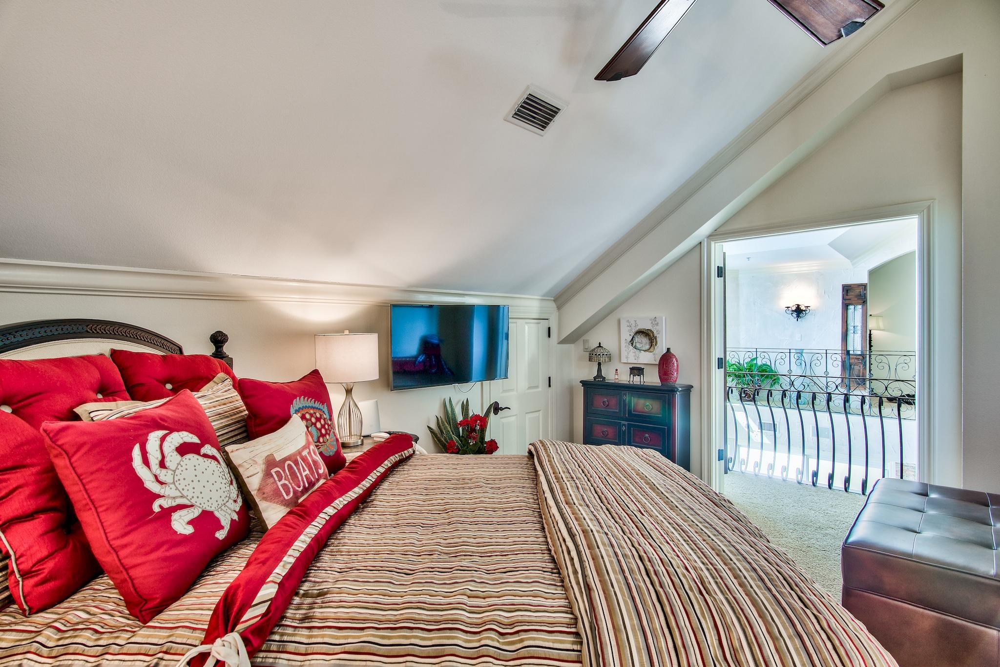 HIDDEN DUNES GRAND VILLAS - Residential