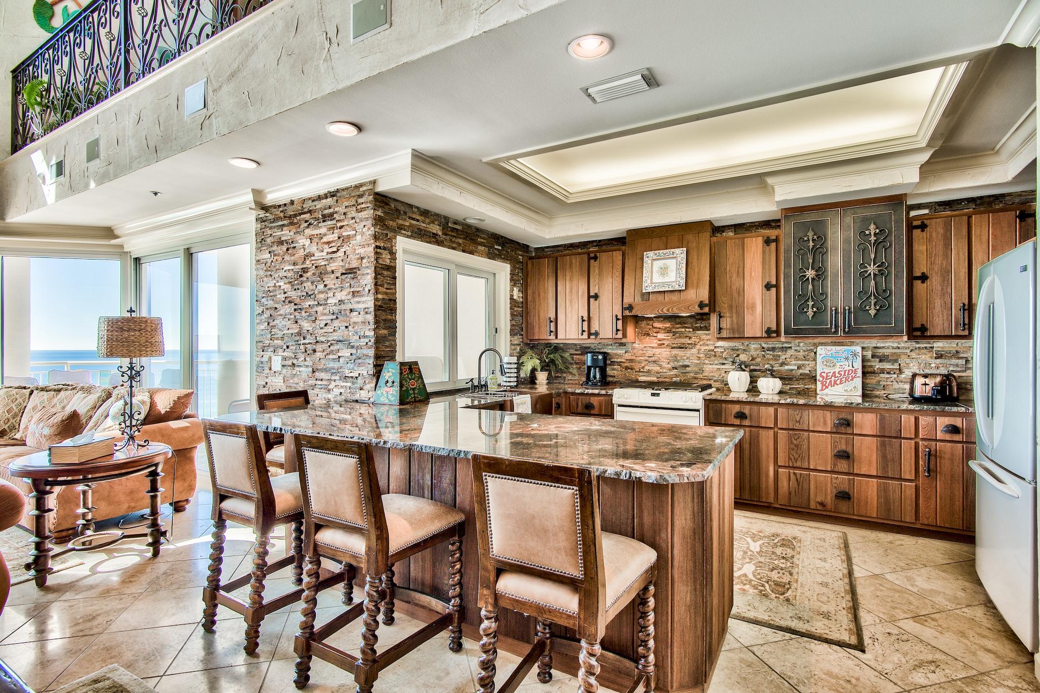 HIDDEN DUNES GRAND VILLAS - Residential
