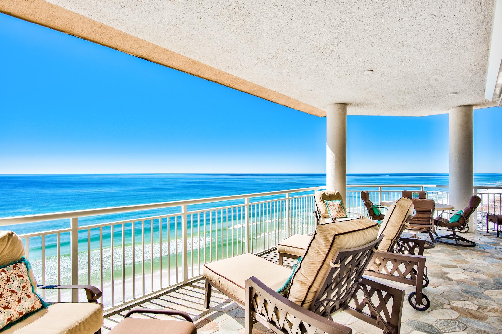HIDDEN DUNES GRAND VILLAS - Residential