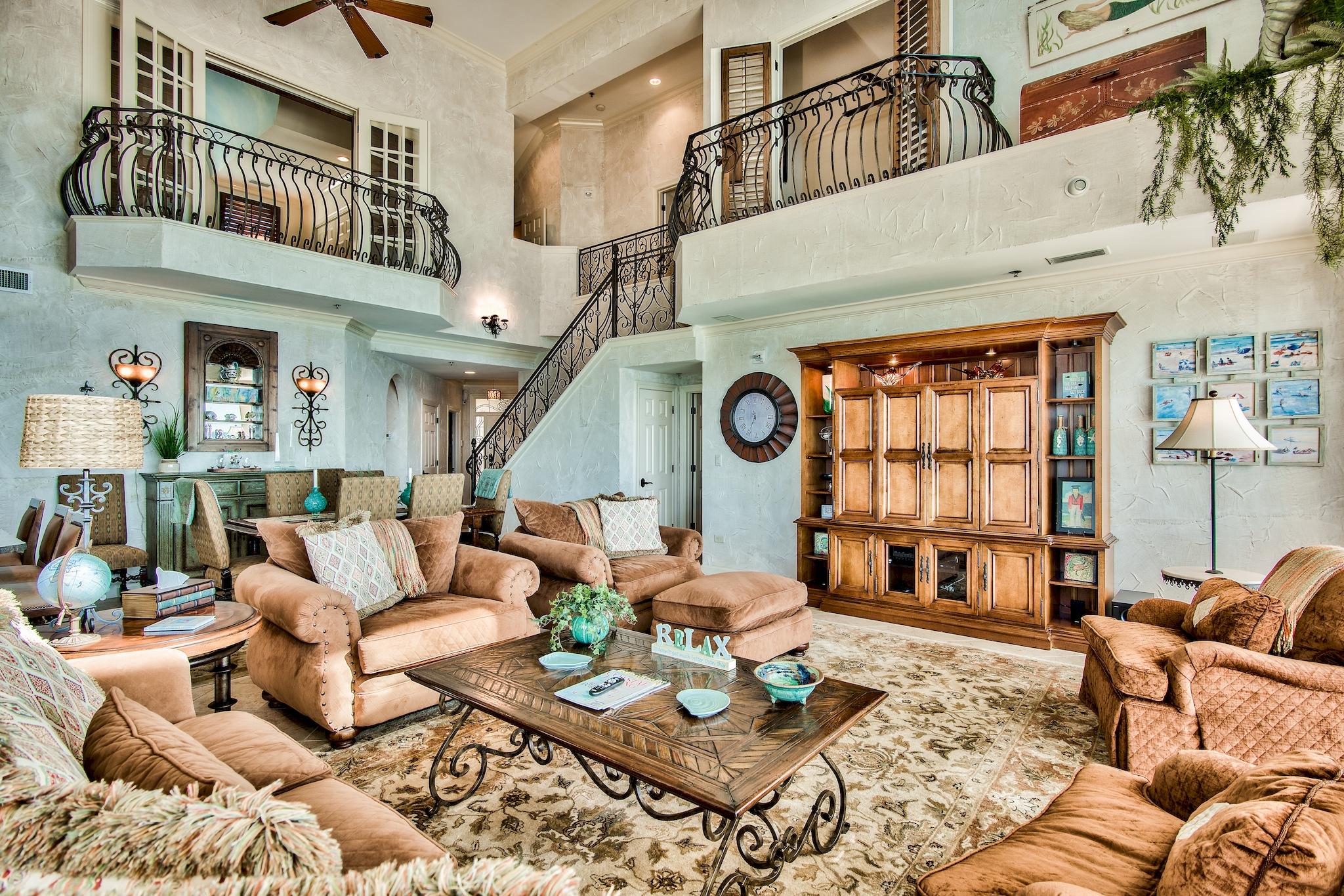 HIDDEN DUNES GRAND VILLAS - Residential
