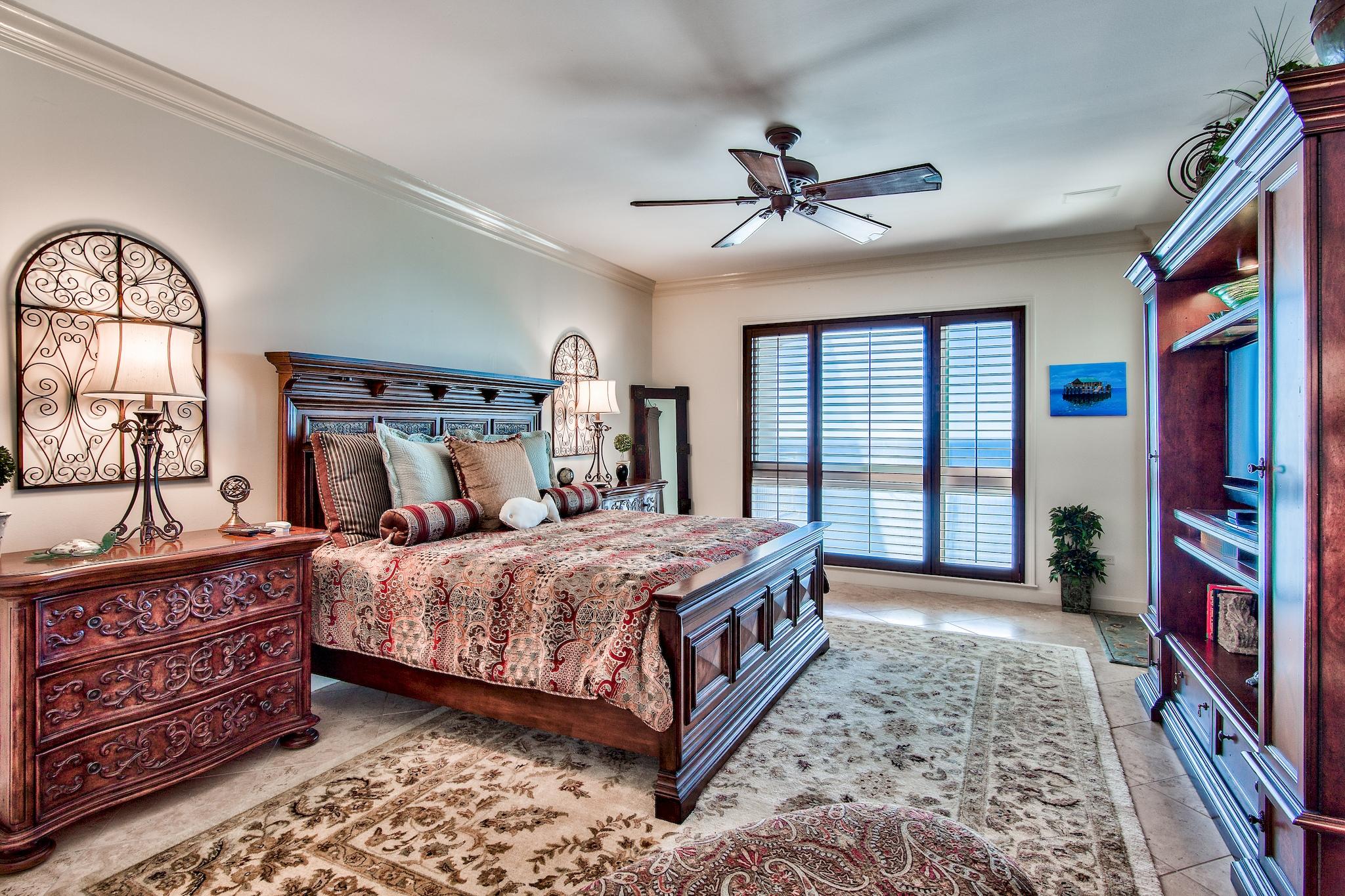 HIDDEN DUNES GRAND VILLAS - Residential