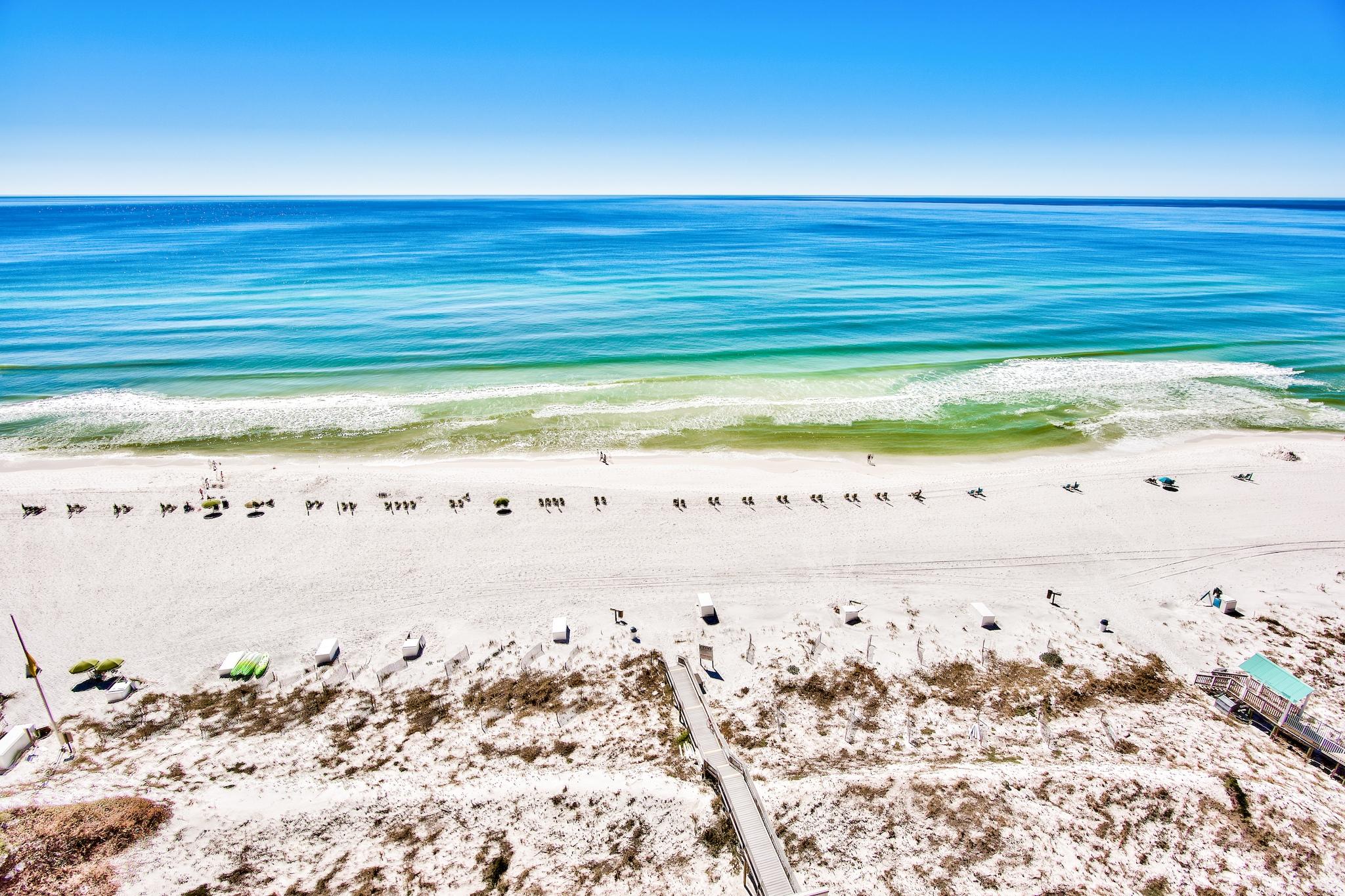 HIDDEN DUNES GRAND VILLAS - Residential