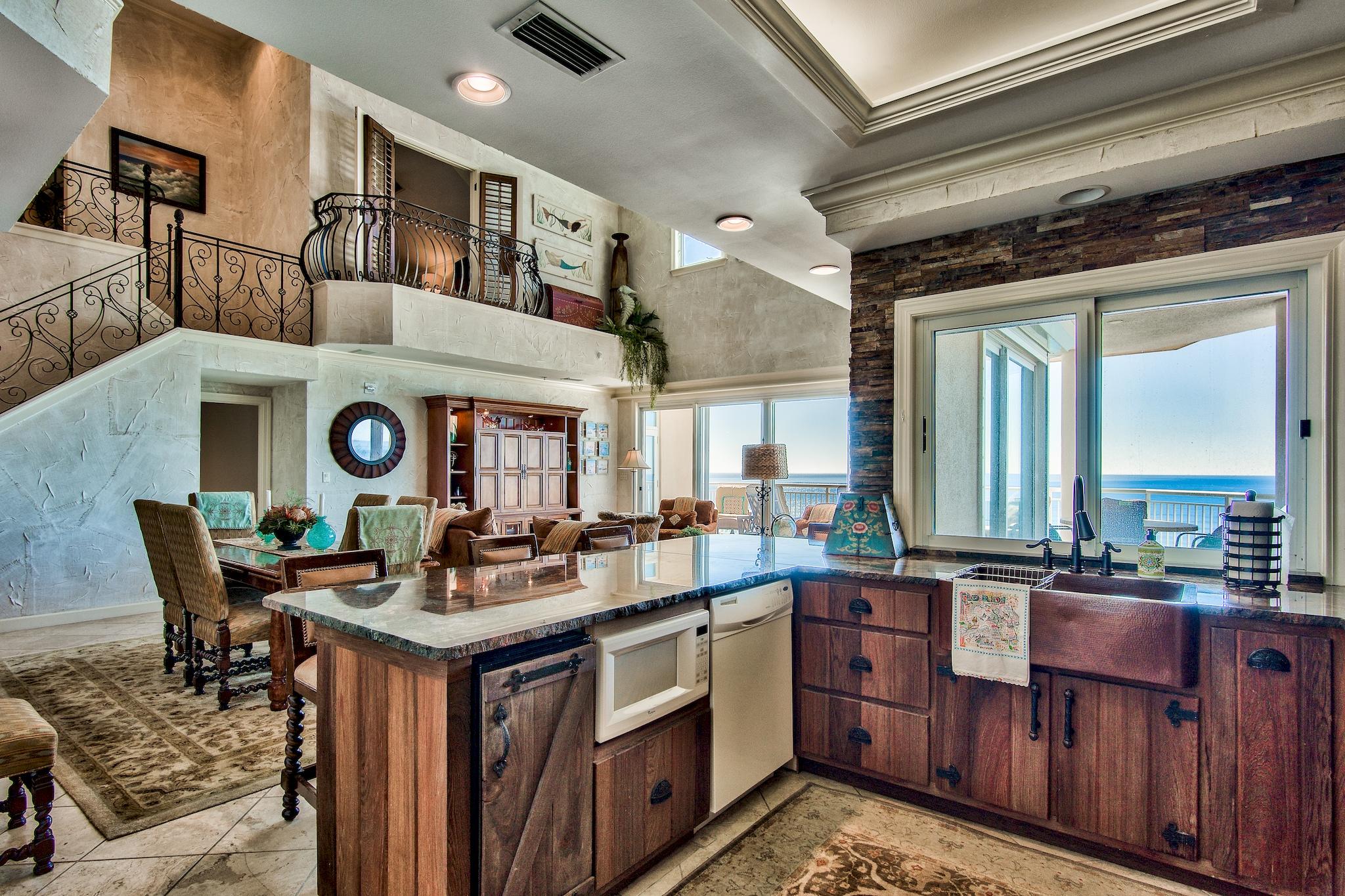 HIDDEN DUNES GRAND VILLAS - Residential