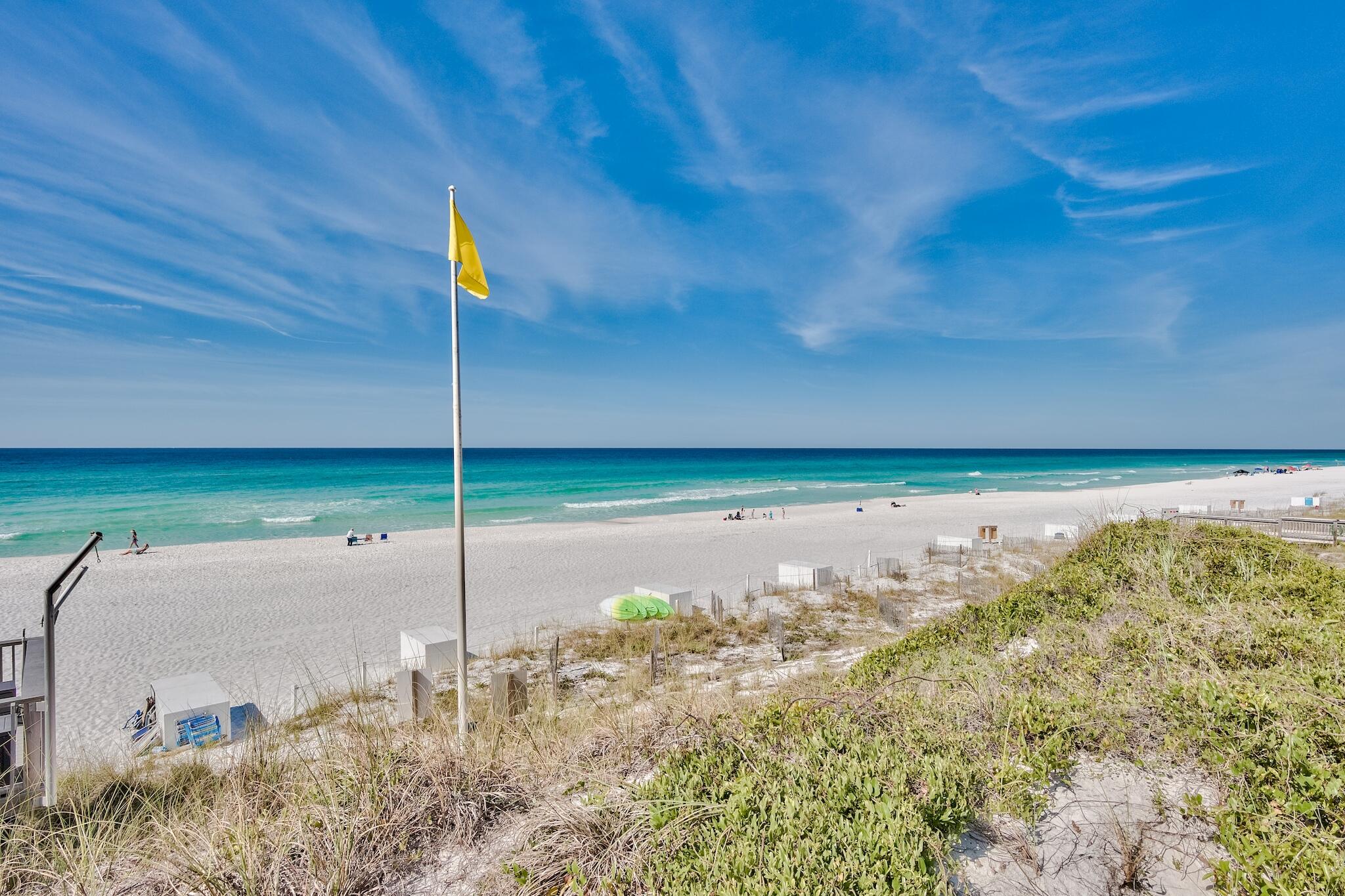 HIDDEN DUNES GRAND VILLAS - Residential