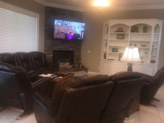 SUMMER BREEZE - Residential