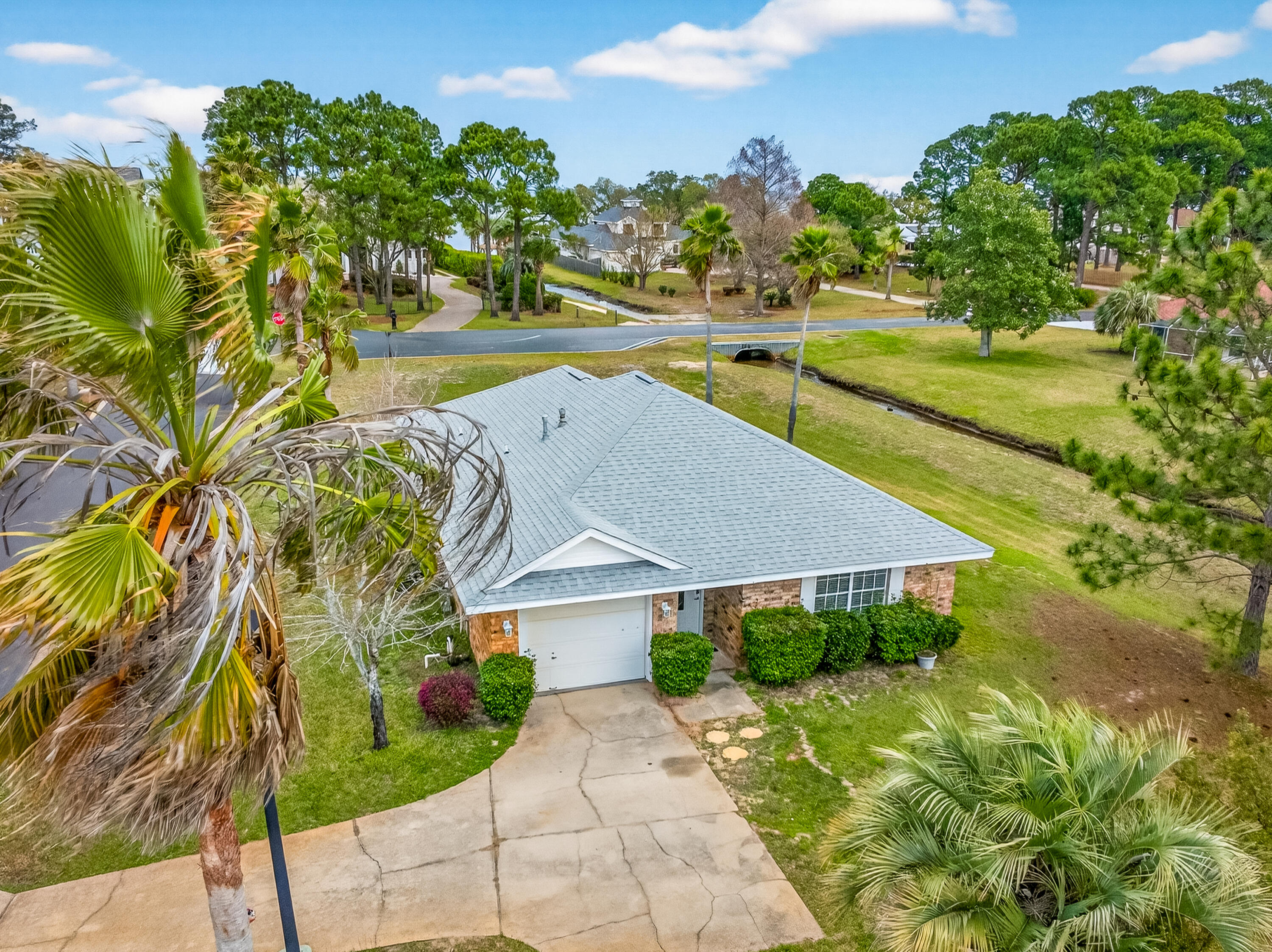 BAYSIDE - Residential