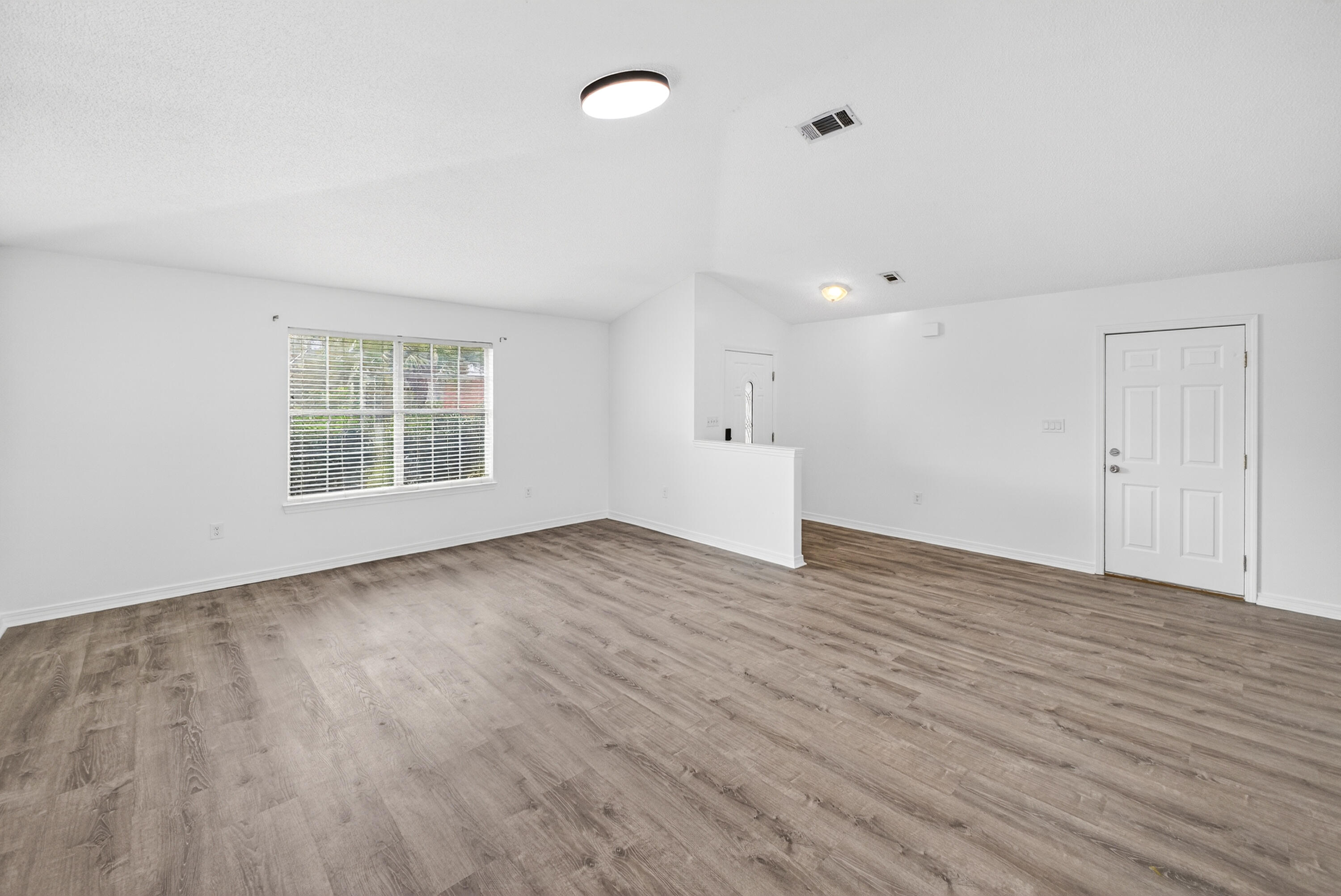 BAYSIDE - Residential