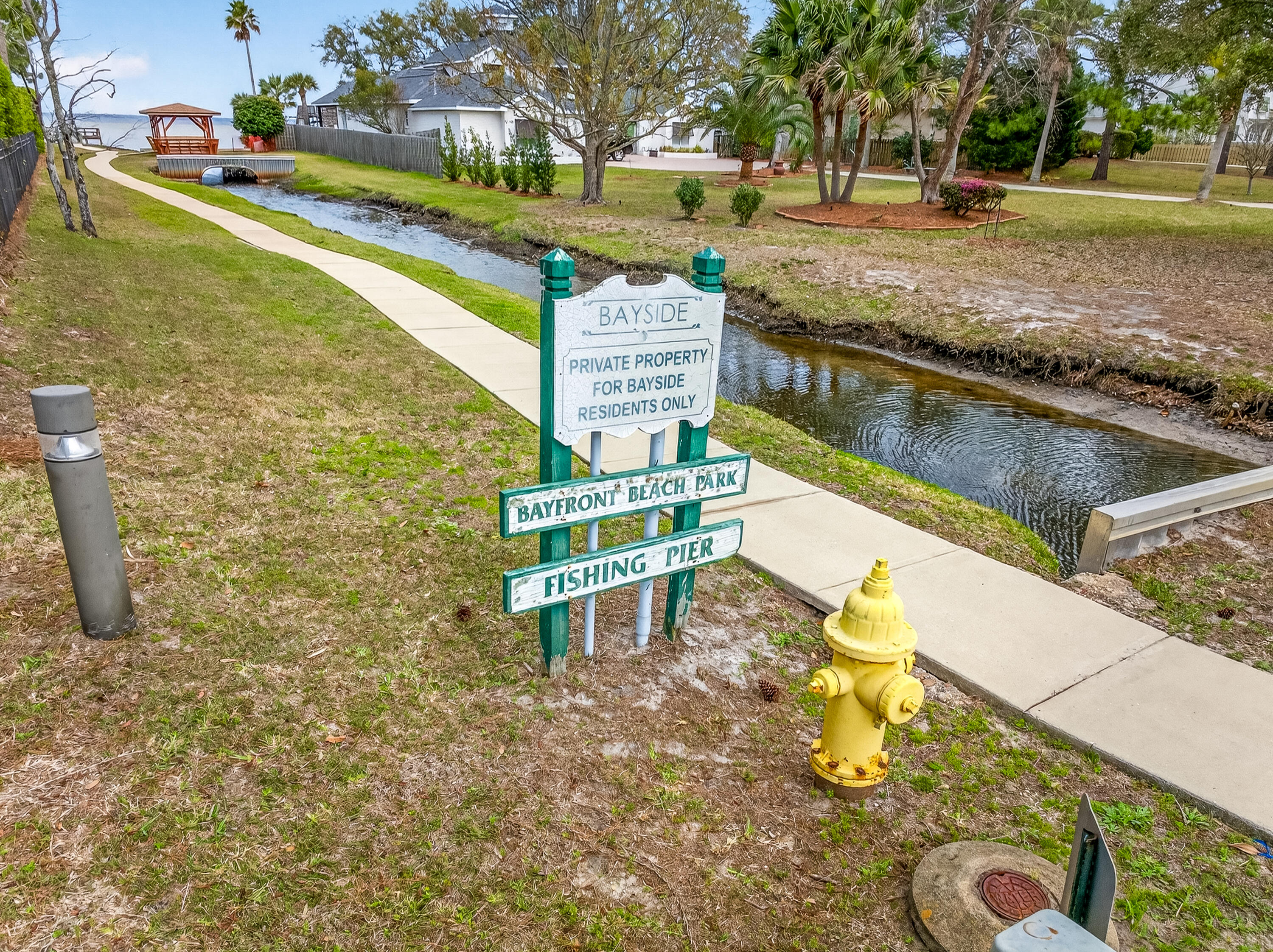 BAYSIDE - Residential