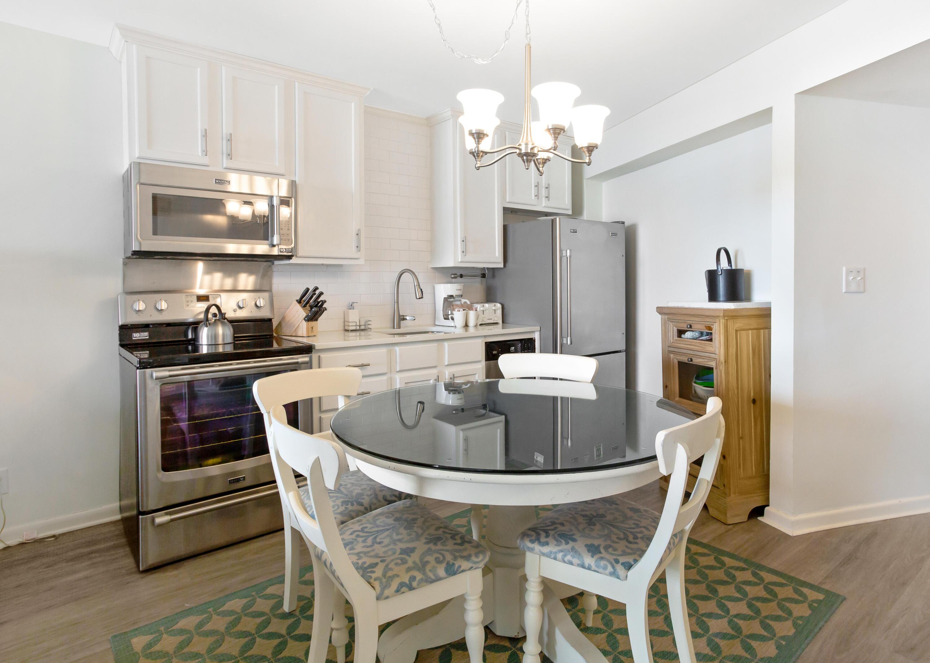 BEACHSIDE TWO - Residential