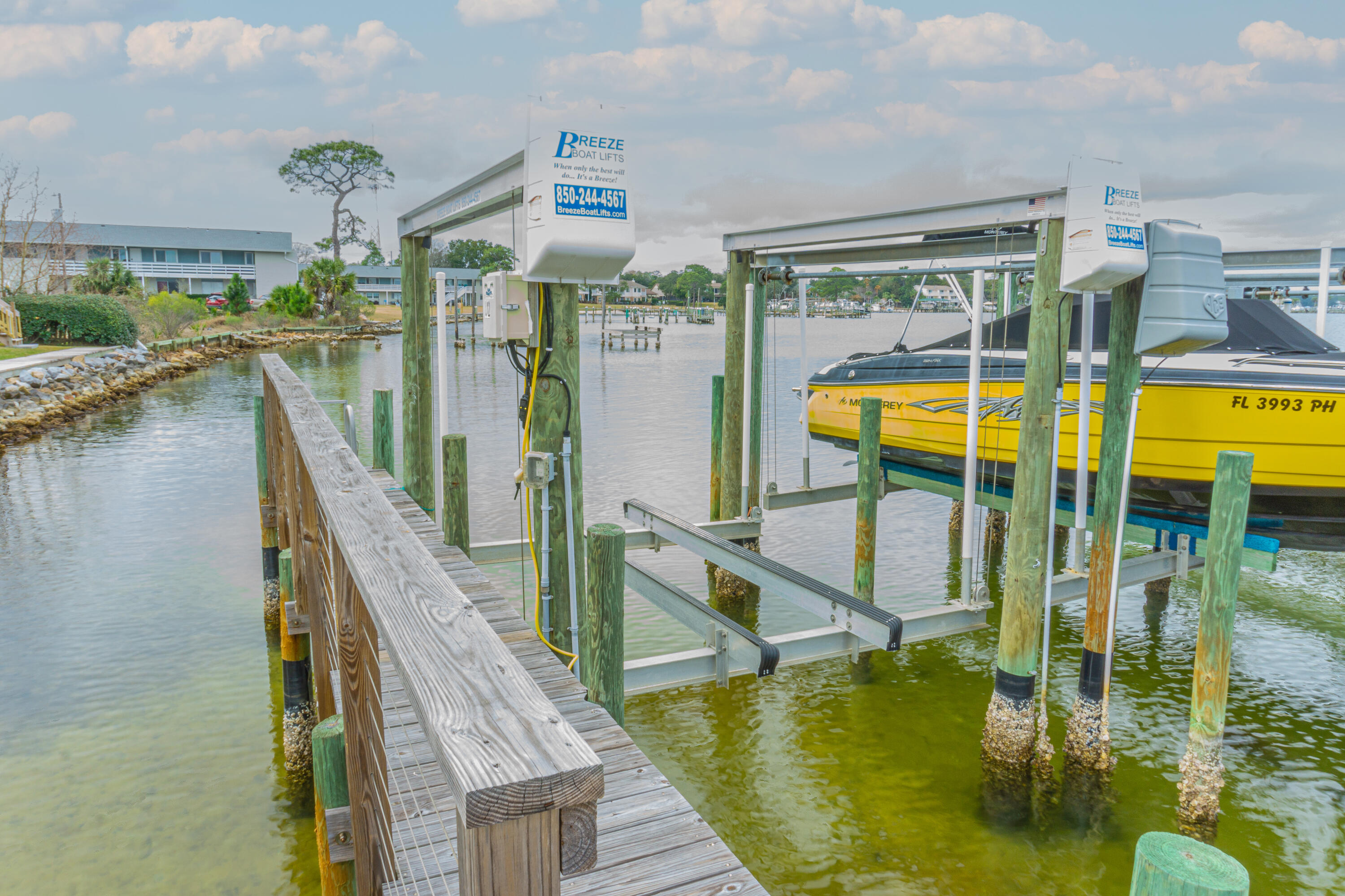 Bayou Pines Townhomes - Residential