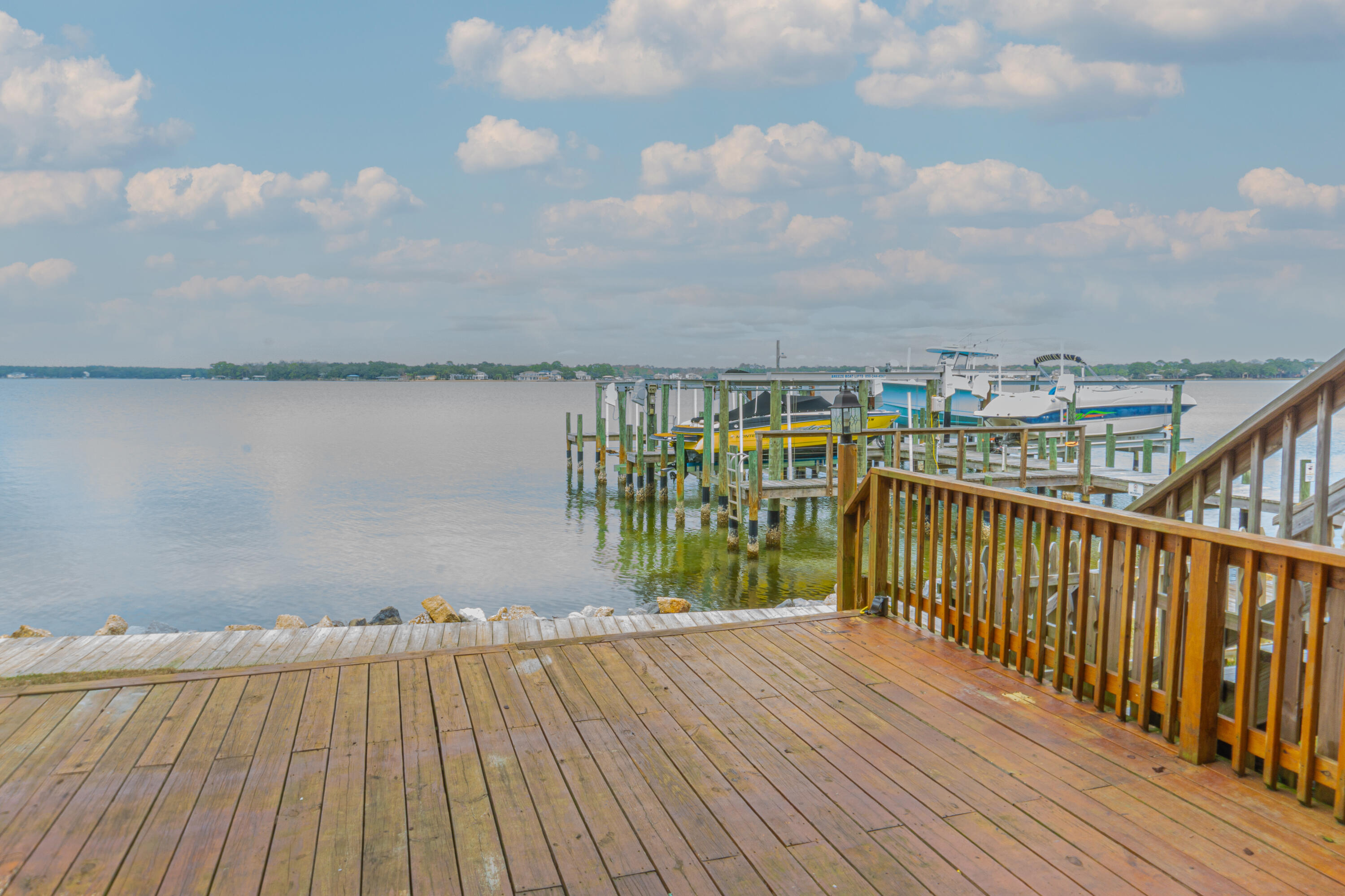Bayou Pines Townhomes - Residential