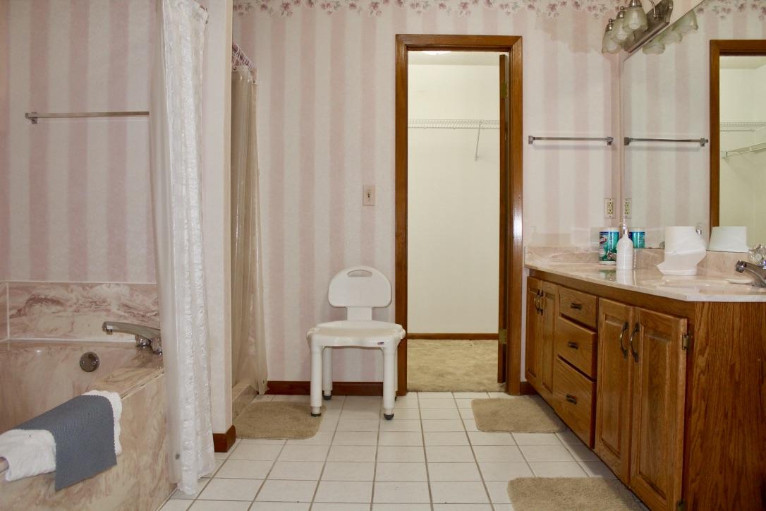 647 Hubbard Street - Residential