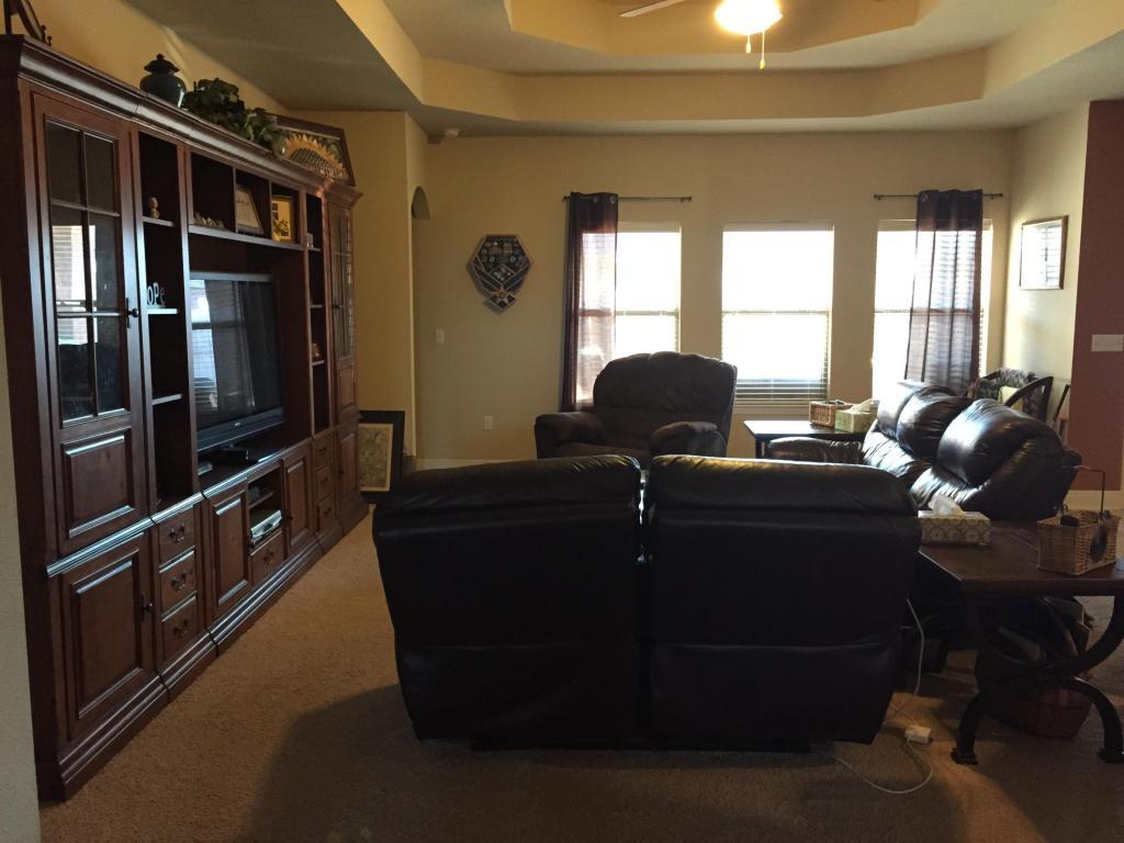 LIBERTY OAKS - Residential Lease