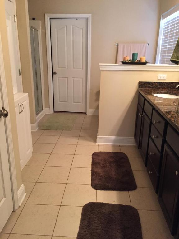 LIBERTY OAKS - Residential Lease