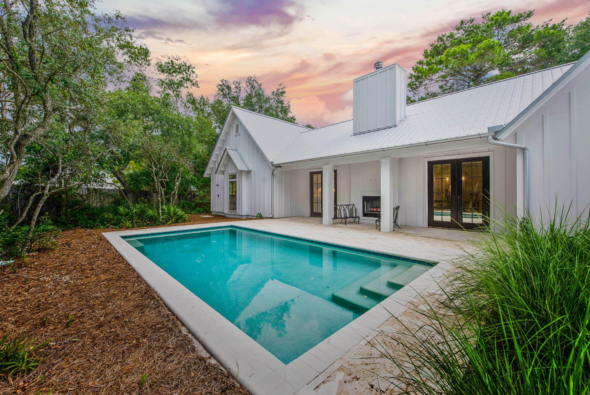 SEABREEZE - Residential