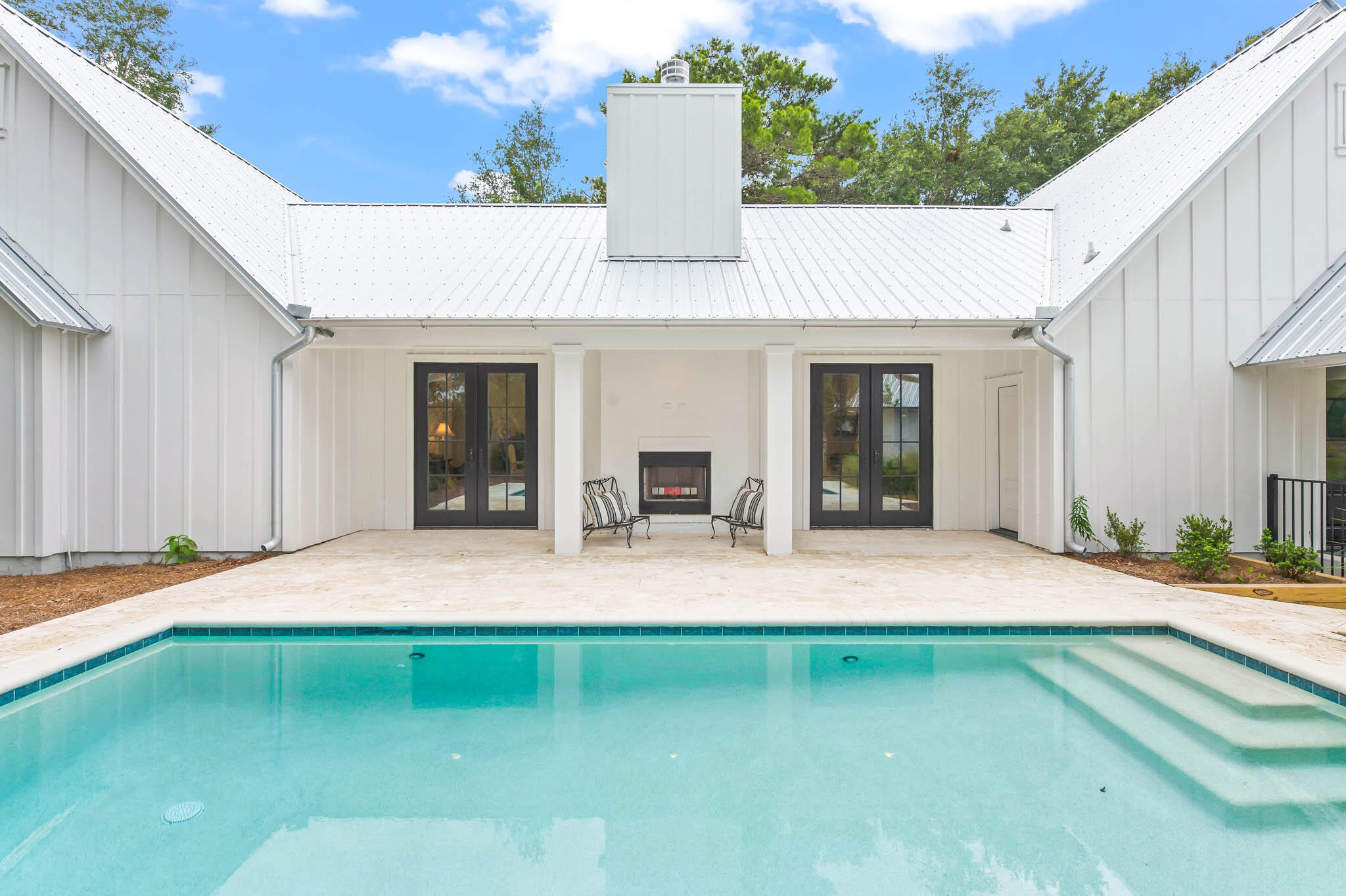 SEABREEZE - Residential