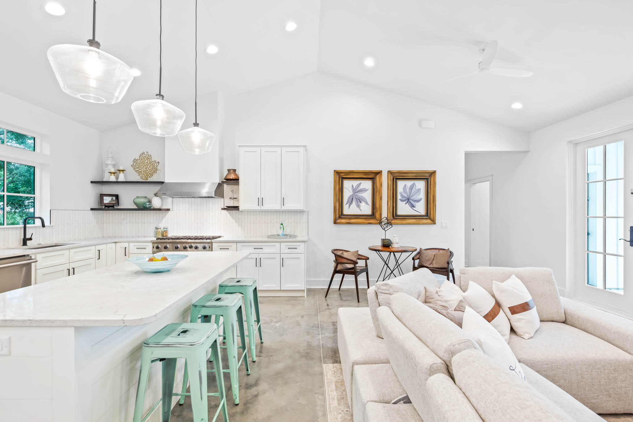 SEABREEZE - Residential