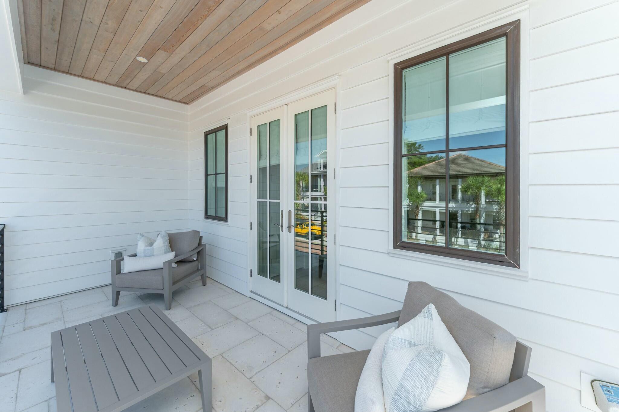 VILLAGE OF WHITE CLIFFS THE - Residential