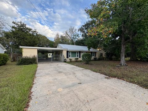 A home in Fort Walton Beach