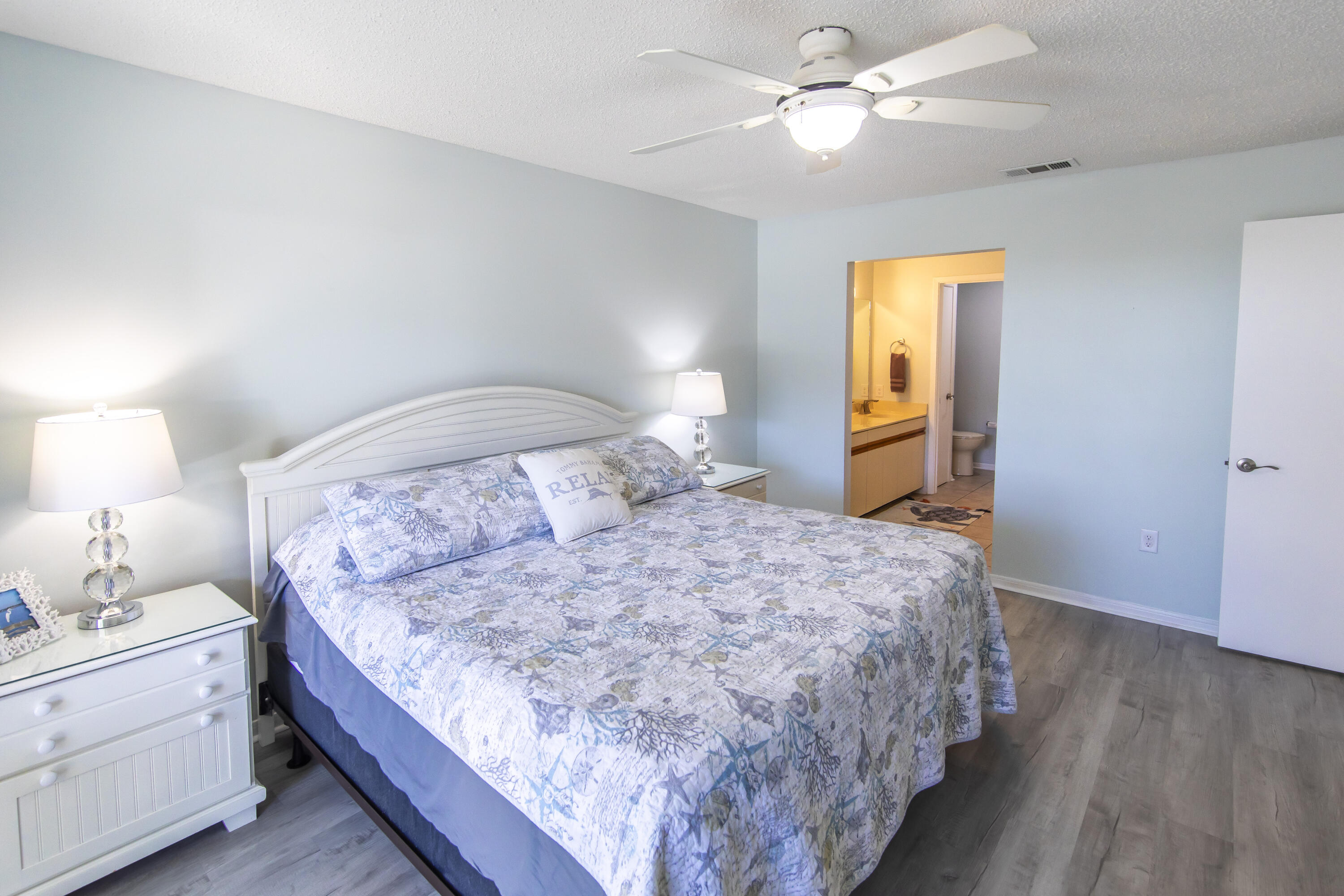 EDGEWATER GOLF VILLAS 2A CONDO - Residential