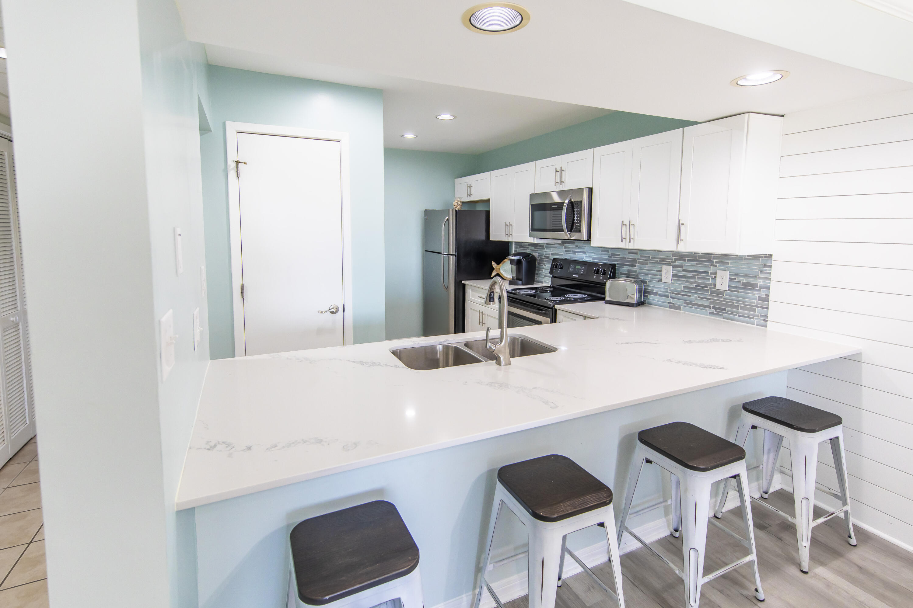 EDGEWATER GOLF VILLAS 2A CONDO - Residential
