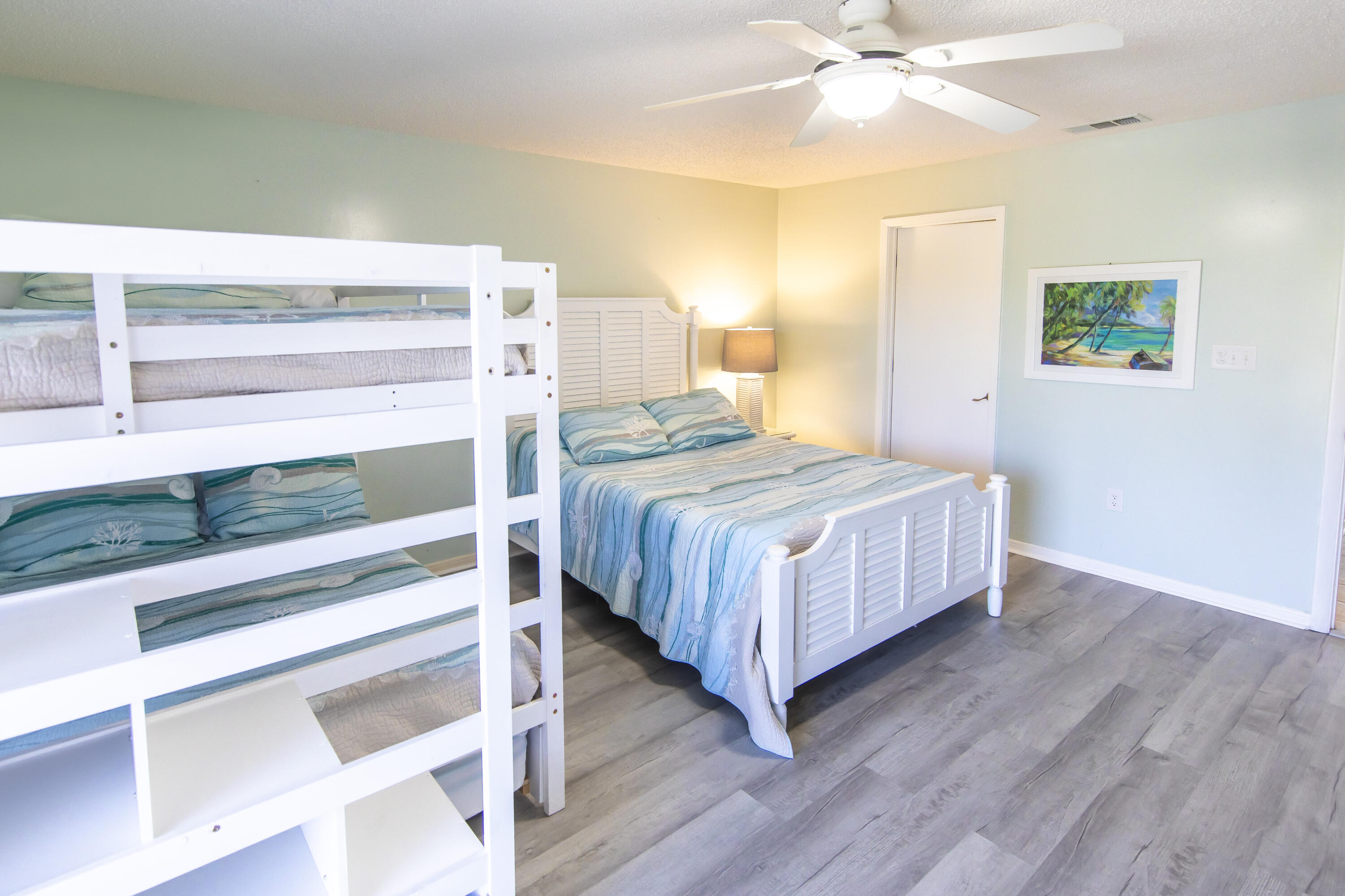 EDGEWATER GOLF VILLAS 2A CONDO - Residential