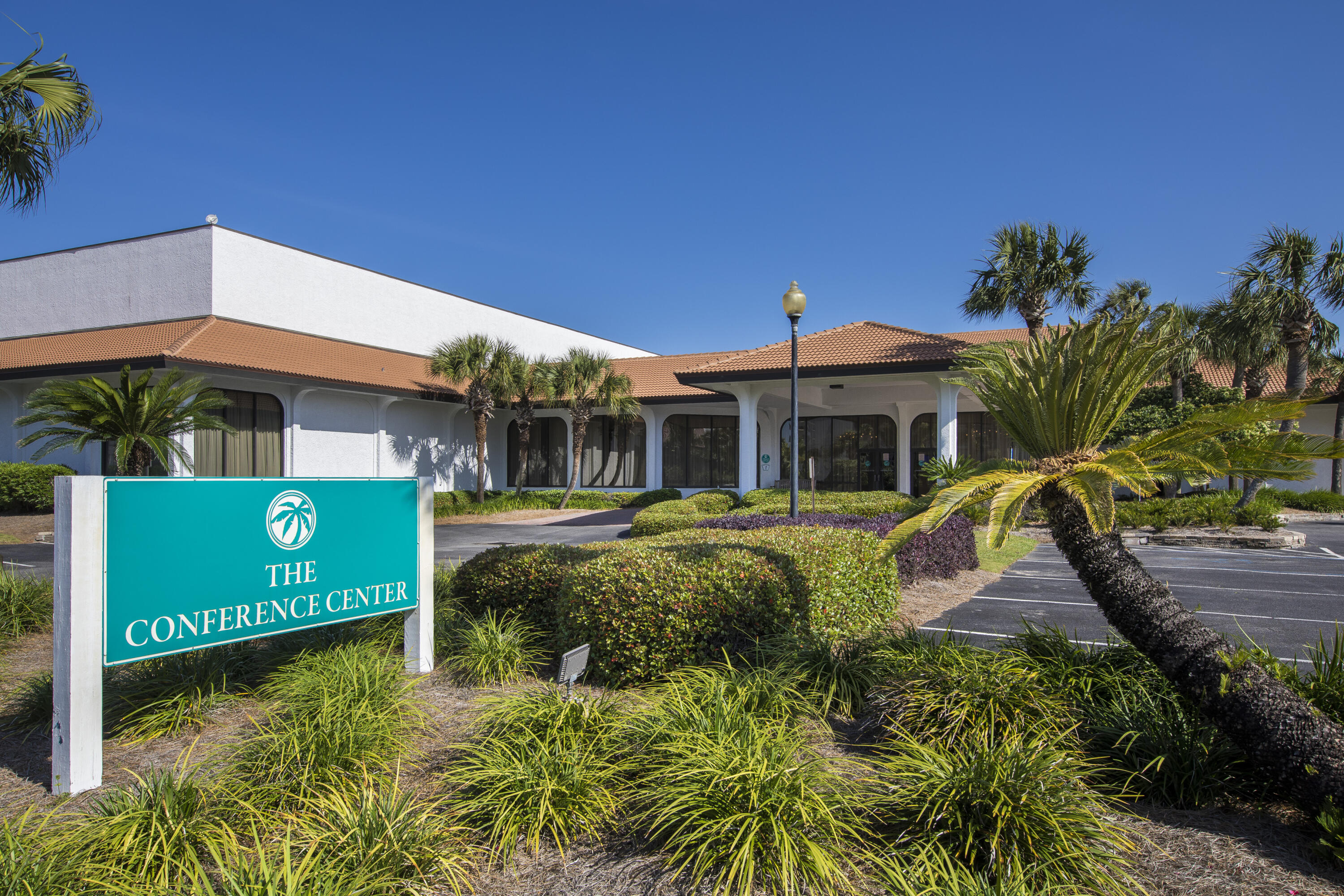 EDGEWATER GOLF VILLAS 2A CONDO - Residential