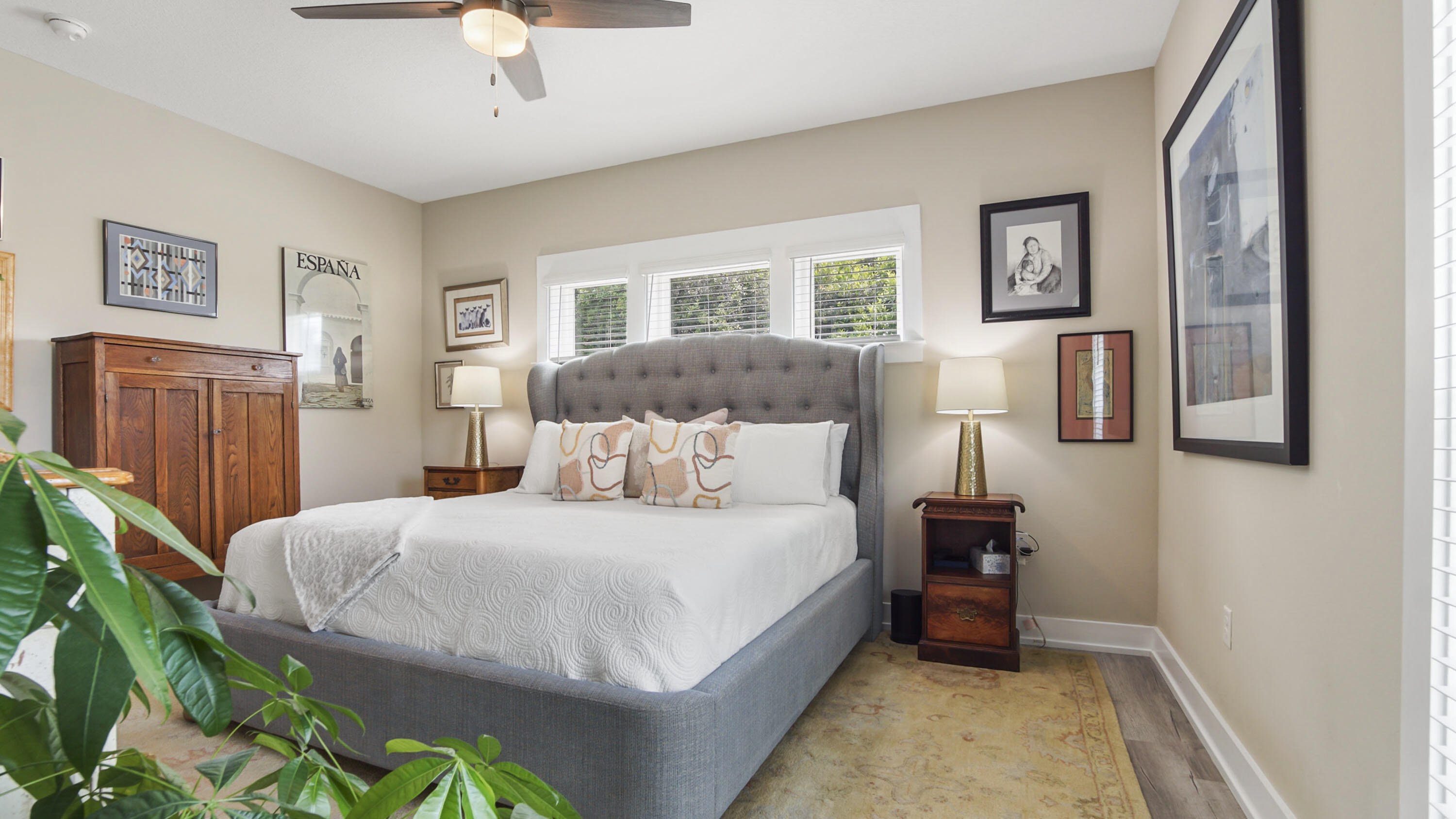 Shorewalk - Residential