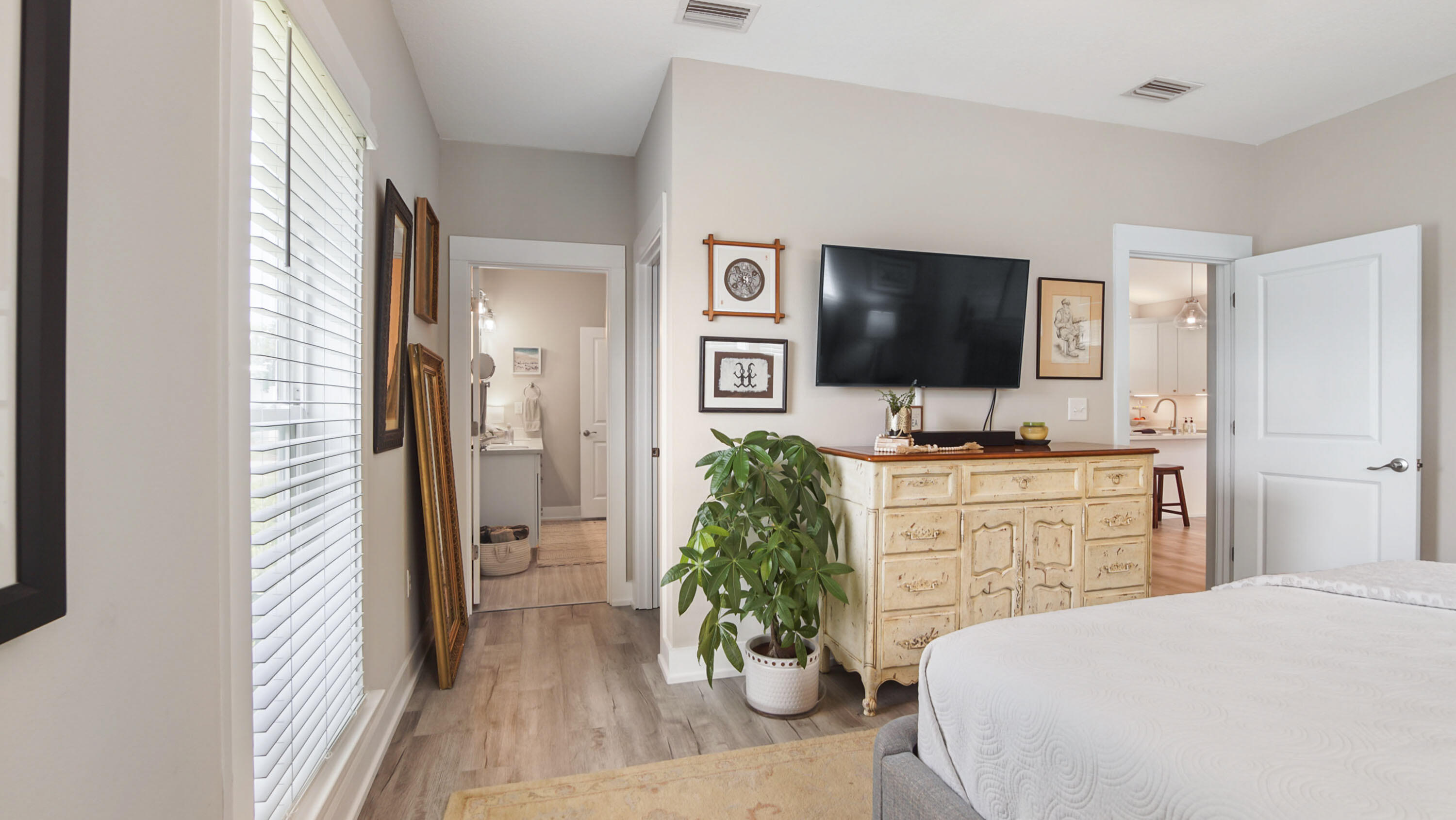 Shorewalk - Residential