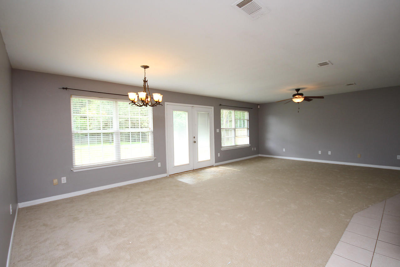 Navarre 2nd add lot 15 Blk 47 - Residential