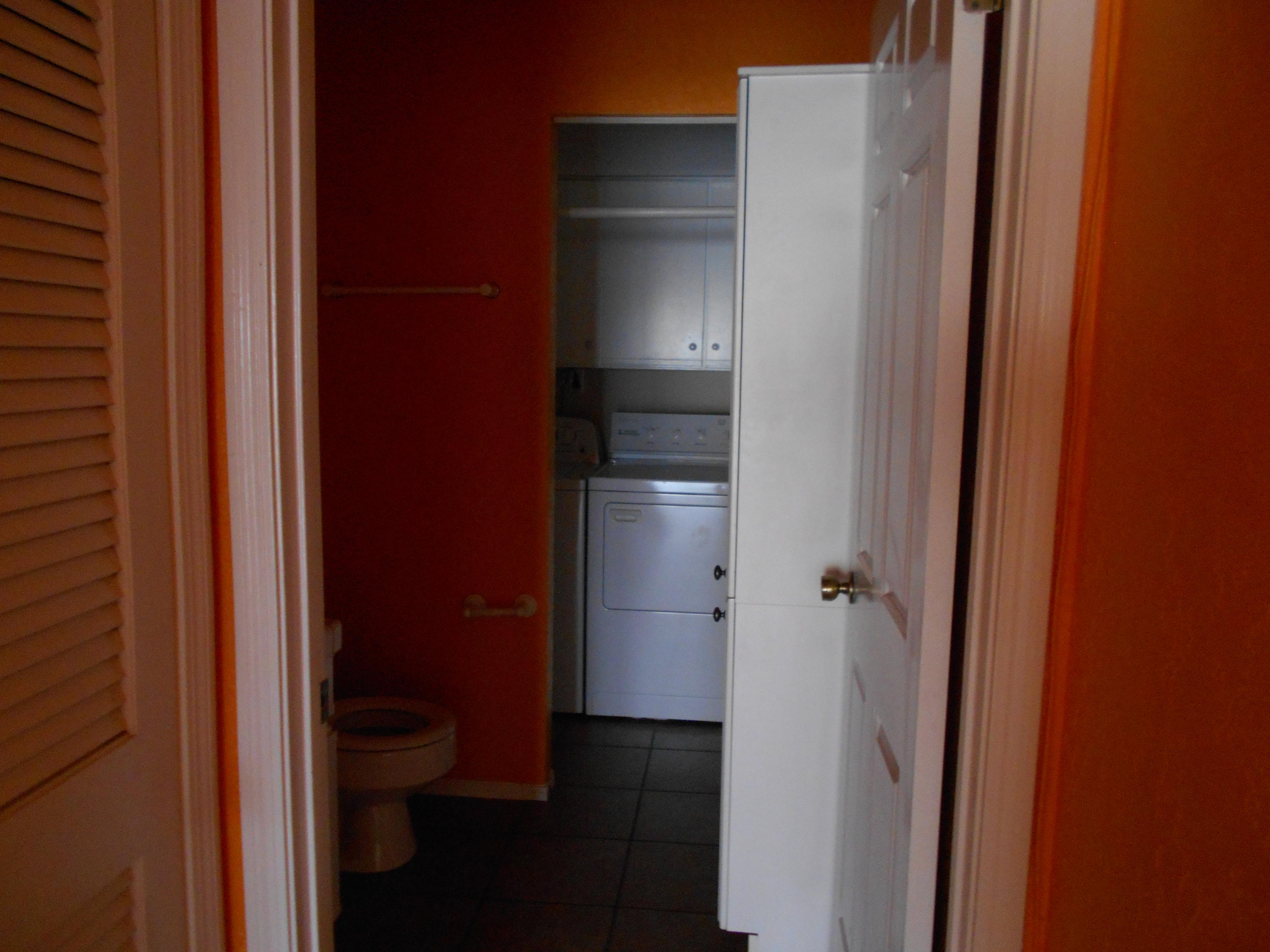 CLIPPER COVE T/H - Residential Lease