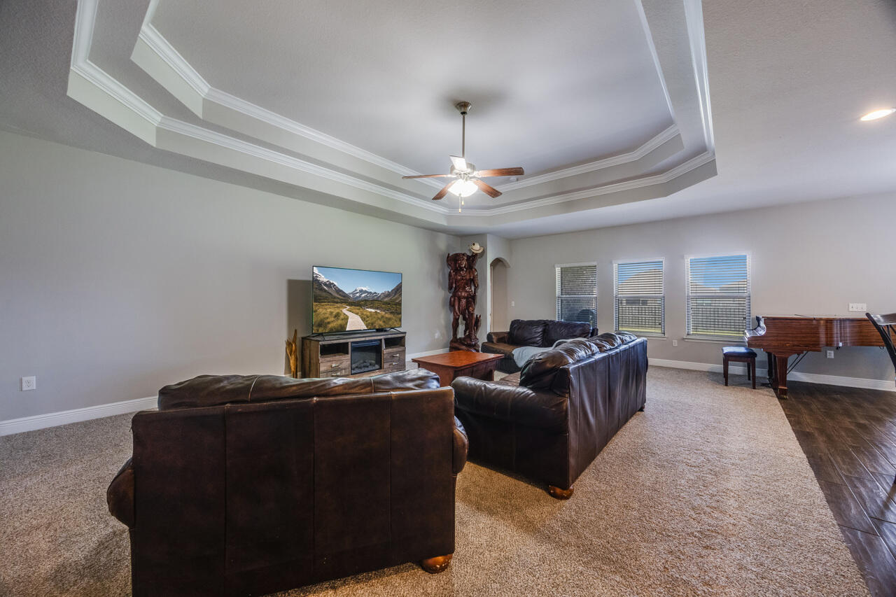 REDSTONE ESTATES - Residential