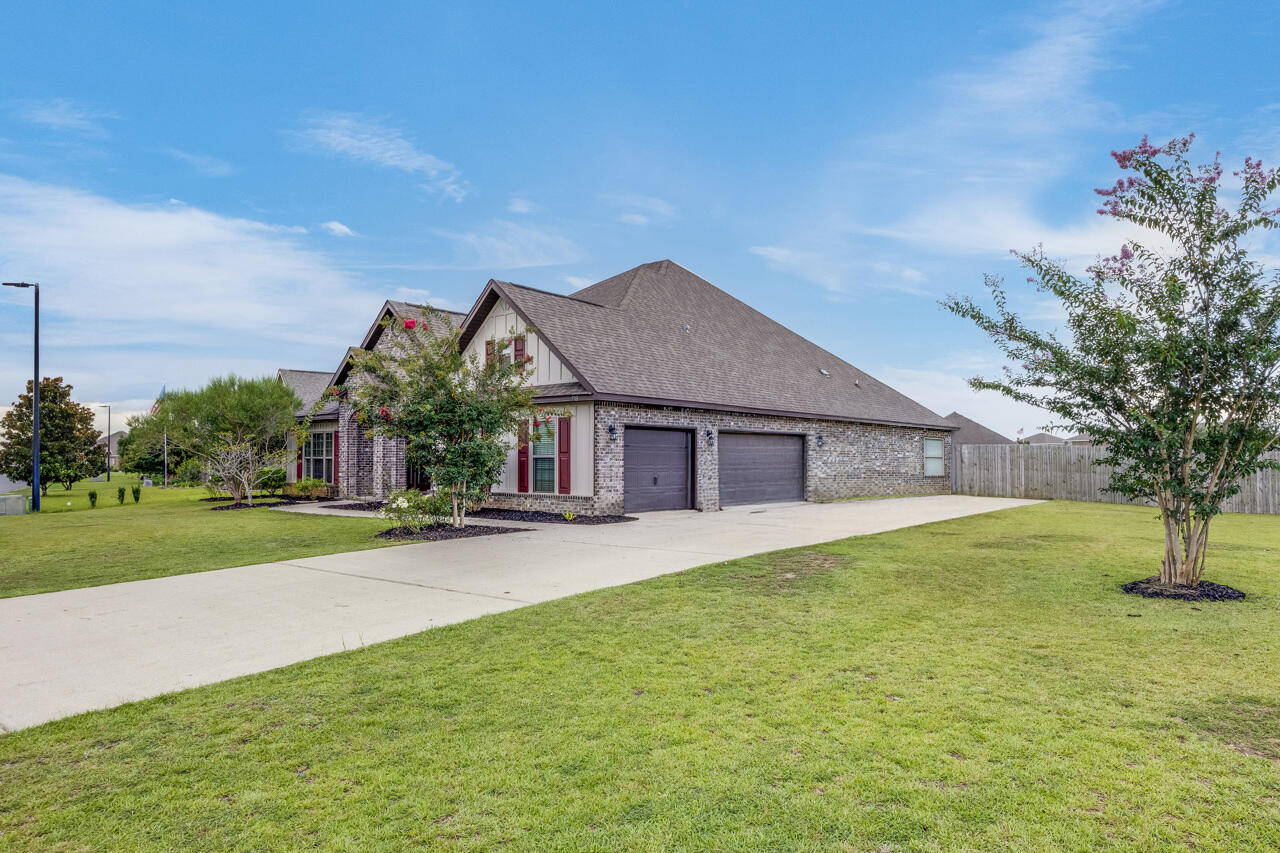 REDSTONE ESTATES - Residential