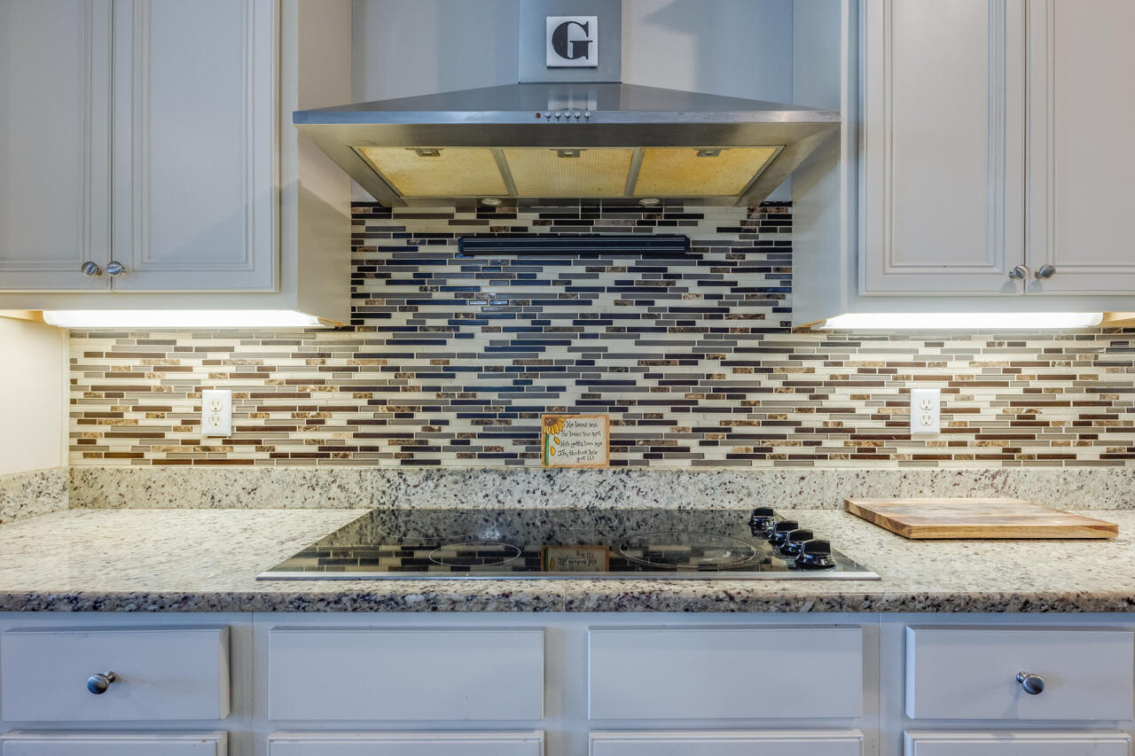 REDSTONE ESTATES - Residential